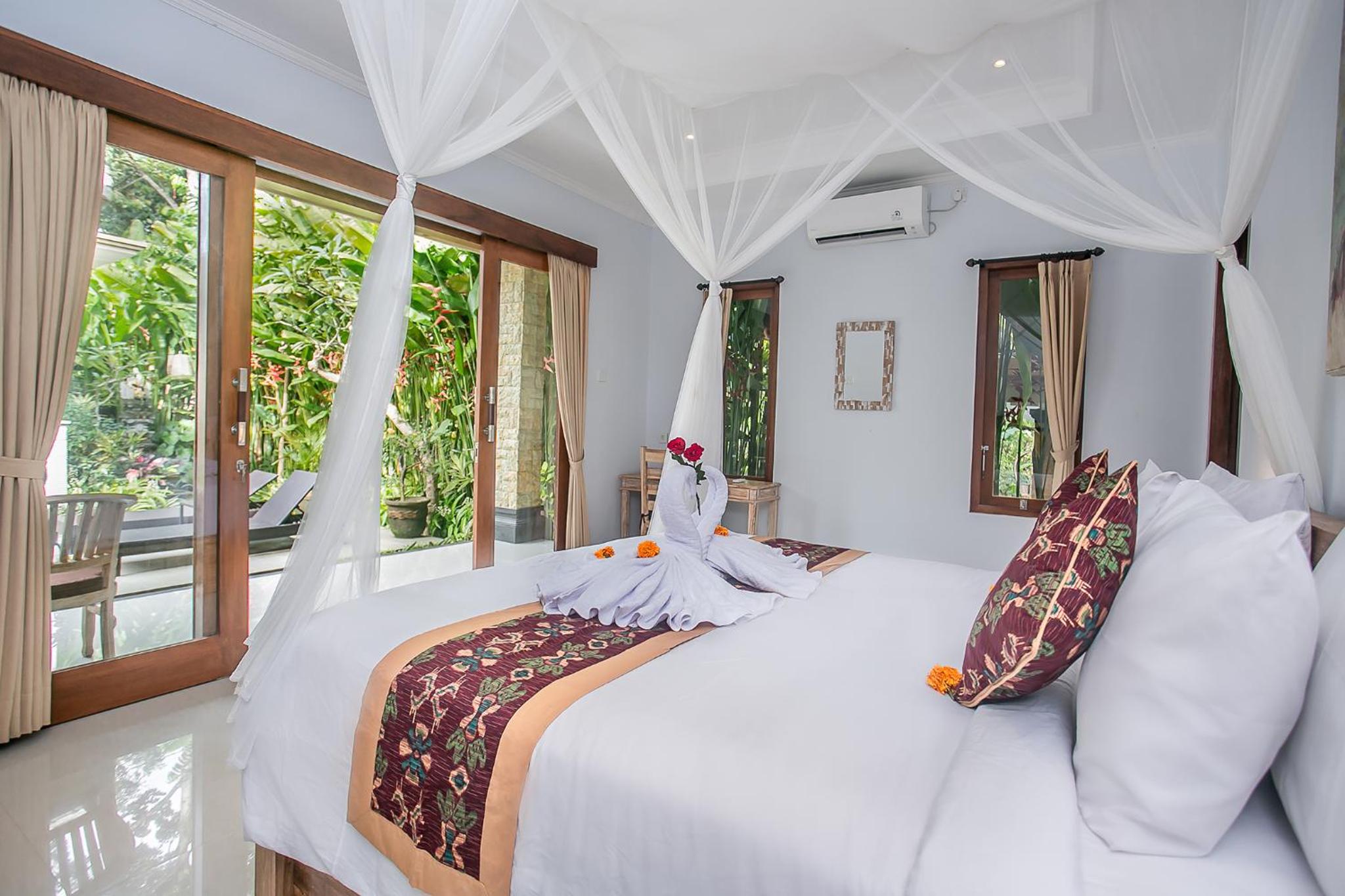 King Room with Pool View - Photo 75