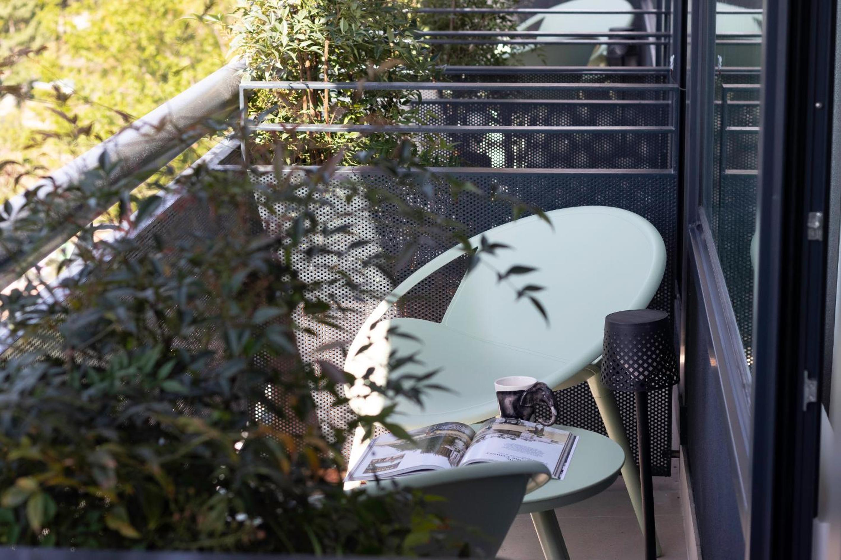 Apartment with Terrace - Photo 6