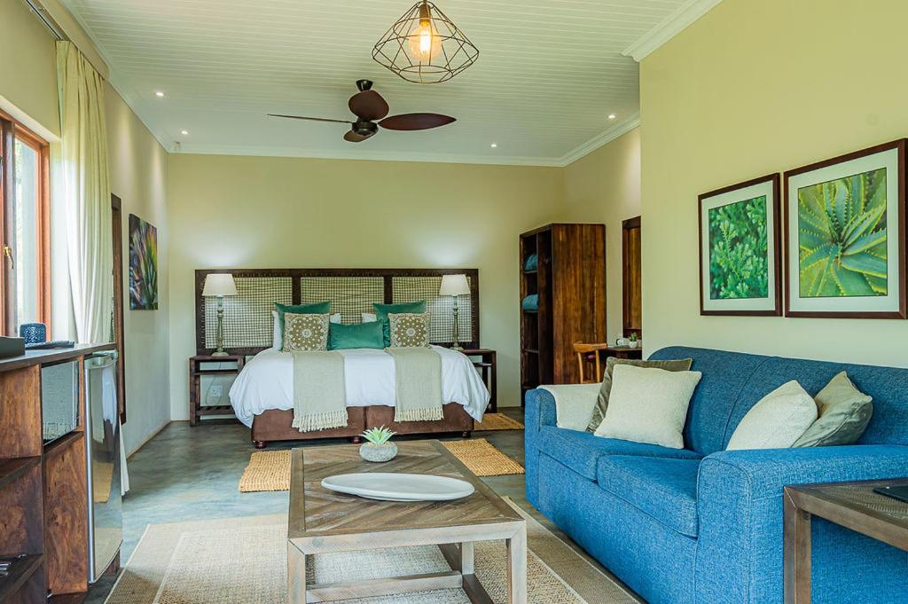 Deluxe Room - Photo 3