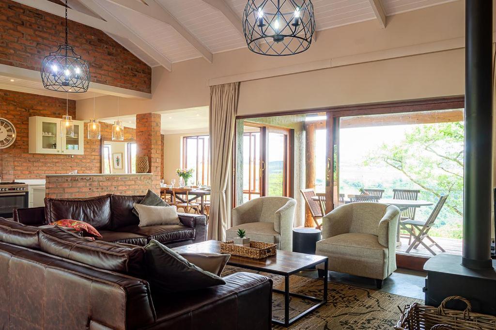 Luxury Suite photo 3