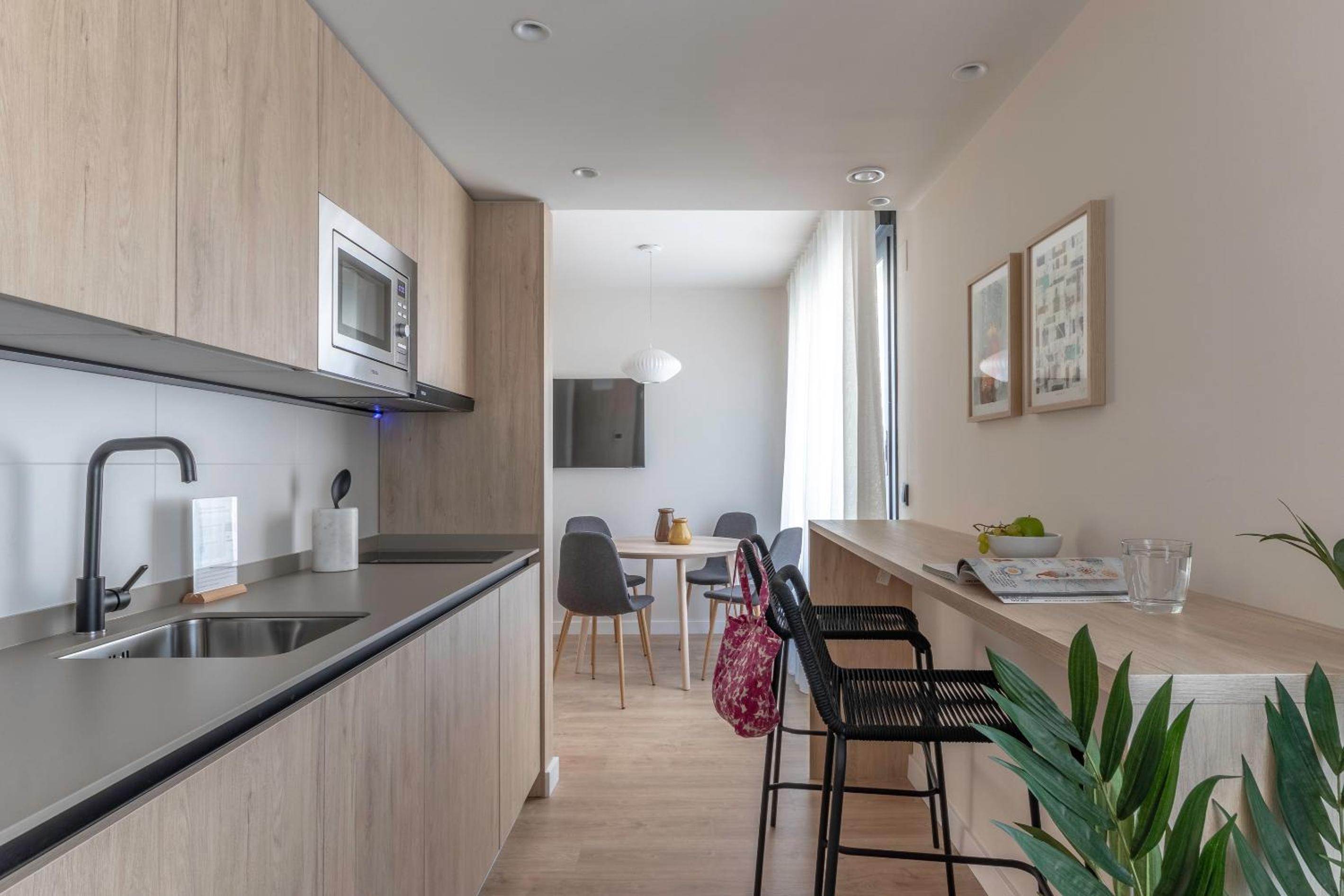 Two-Bedroom Apartment - Photo 3