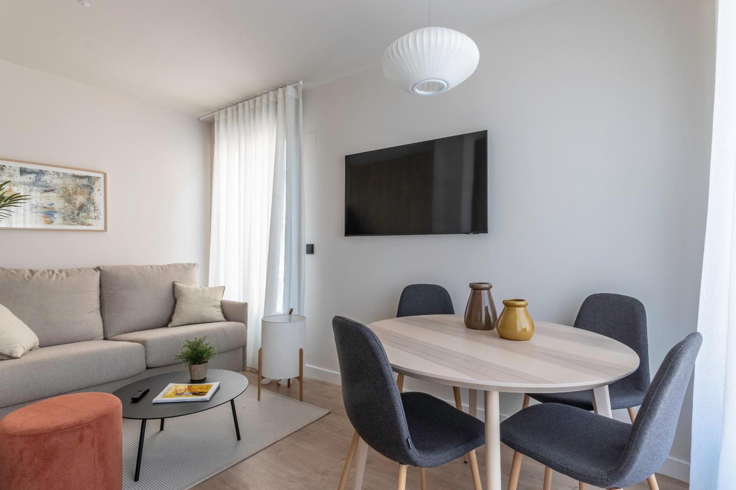 Two-Bedroom Apartment - Photo 7