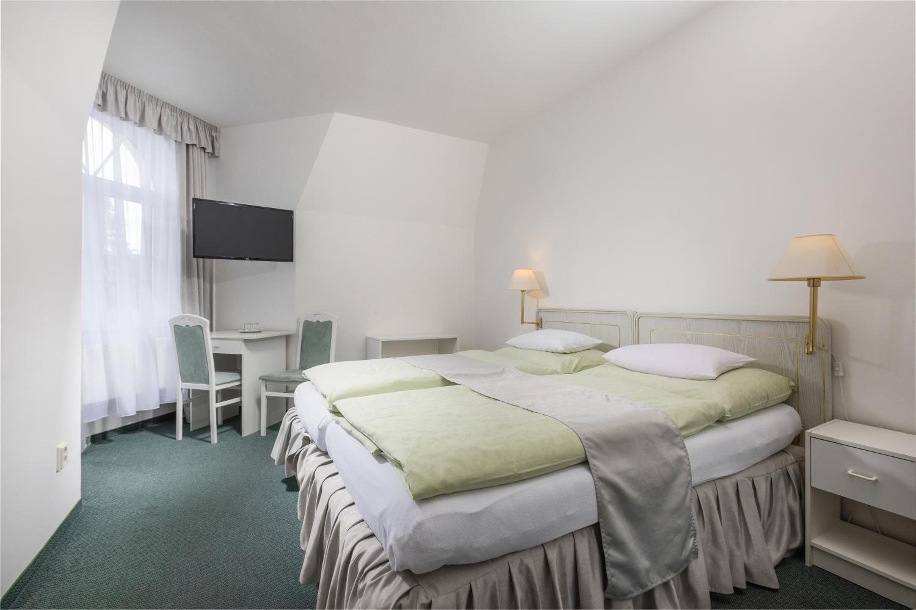Double or Twin Room - Photo 1