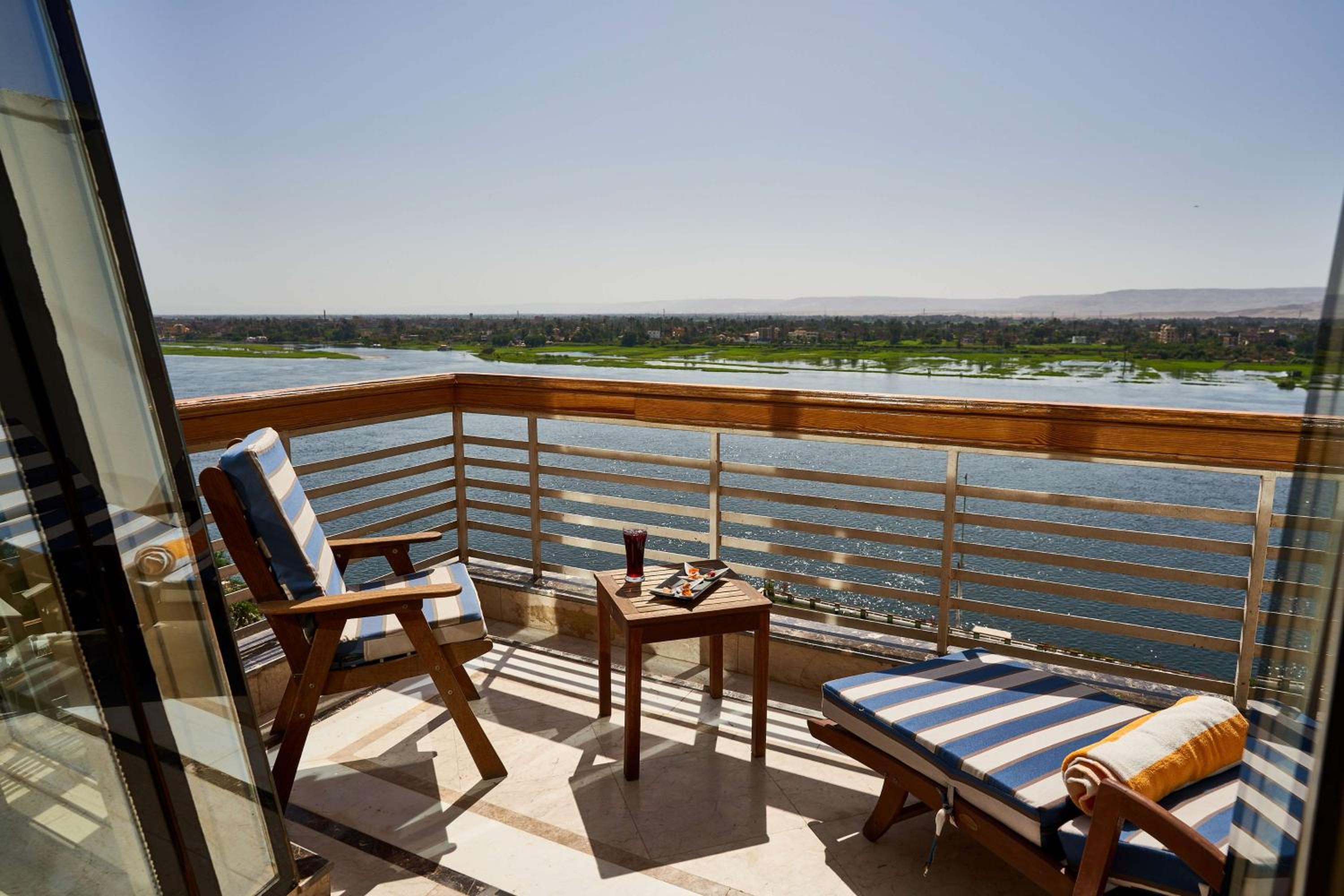 Ambassador Suite Direct Front Nile View