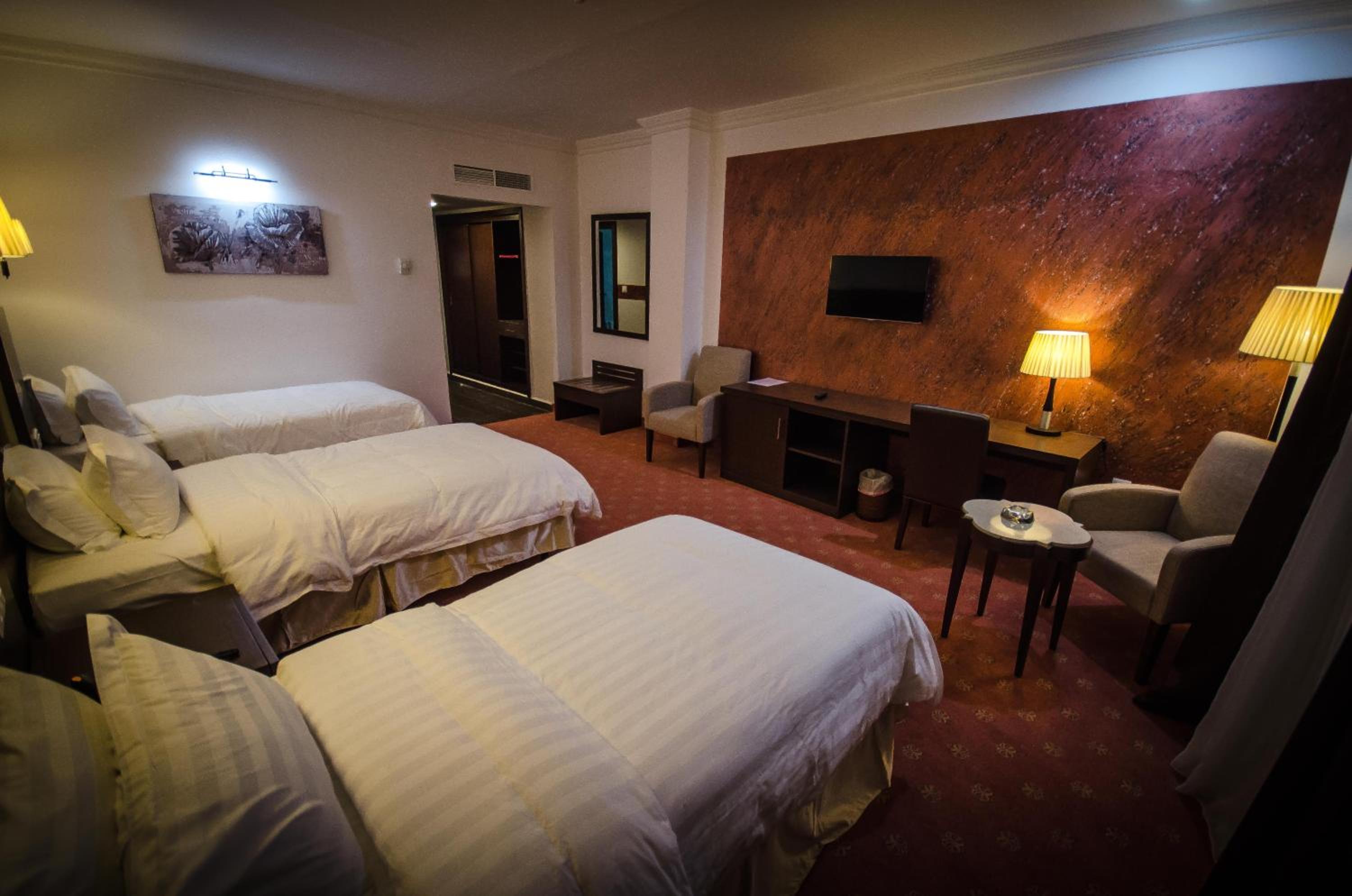 Triple Room photo 2