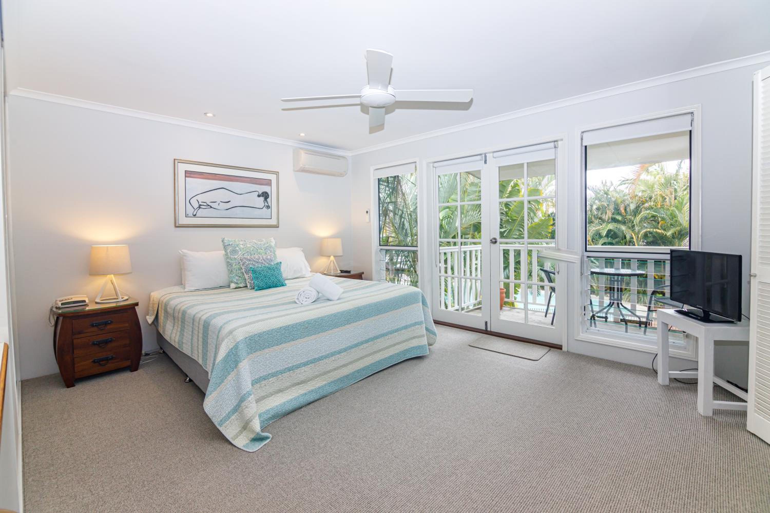 Sandy Beach Resort 16 - 3 Bedroom photo 2
