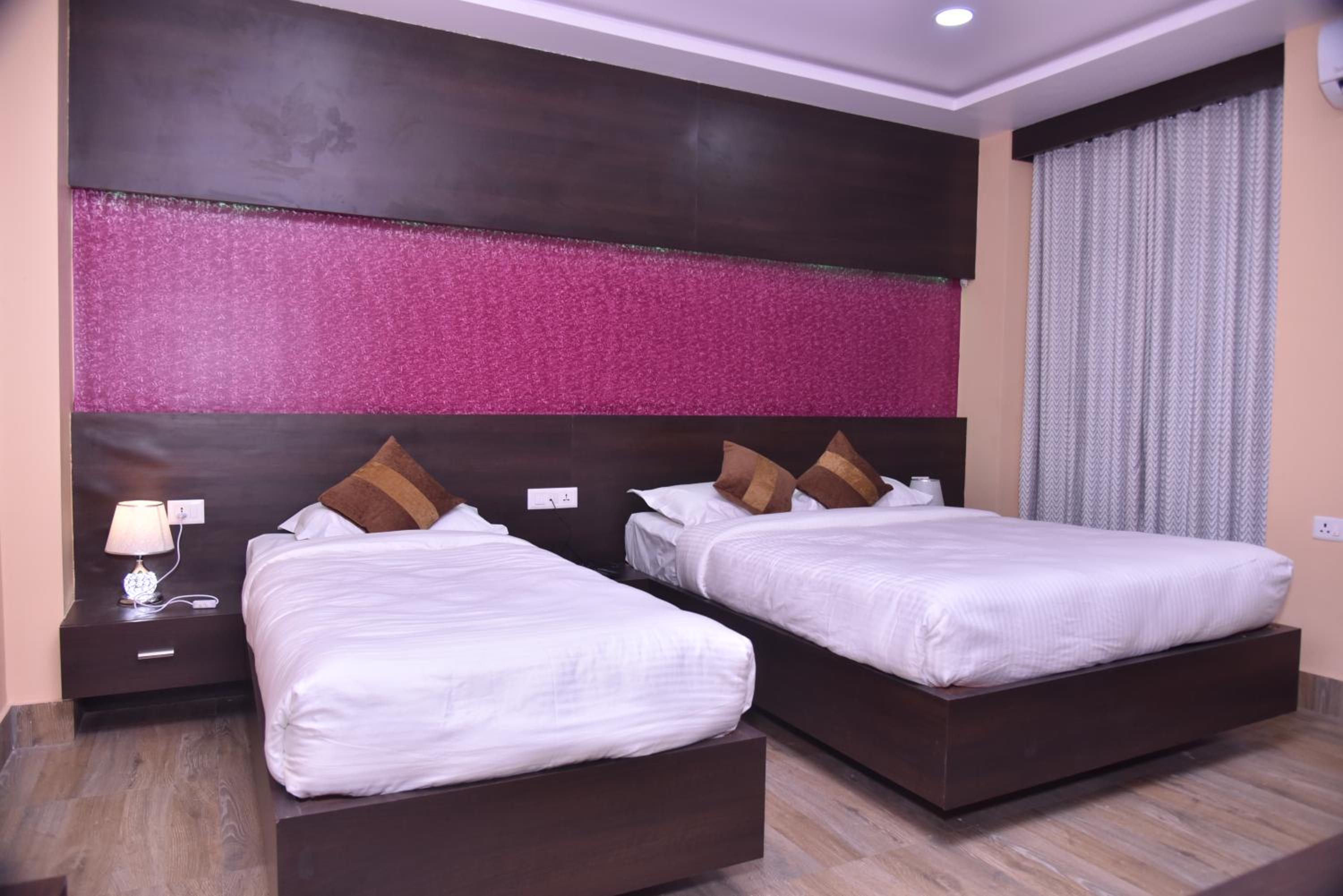 Deluxe Triple Room - Photo 1