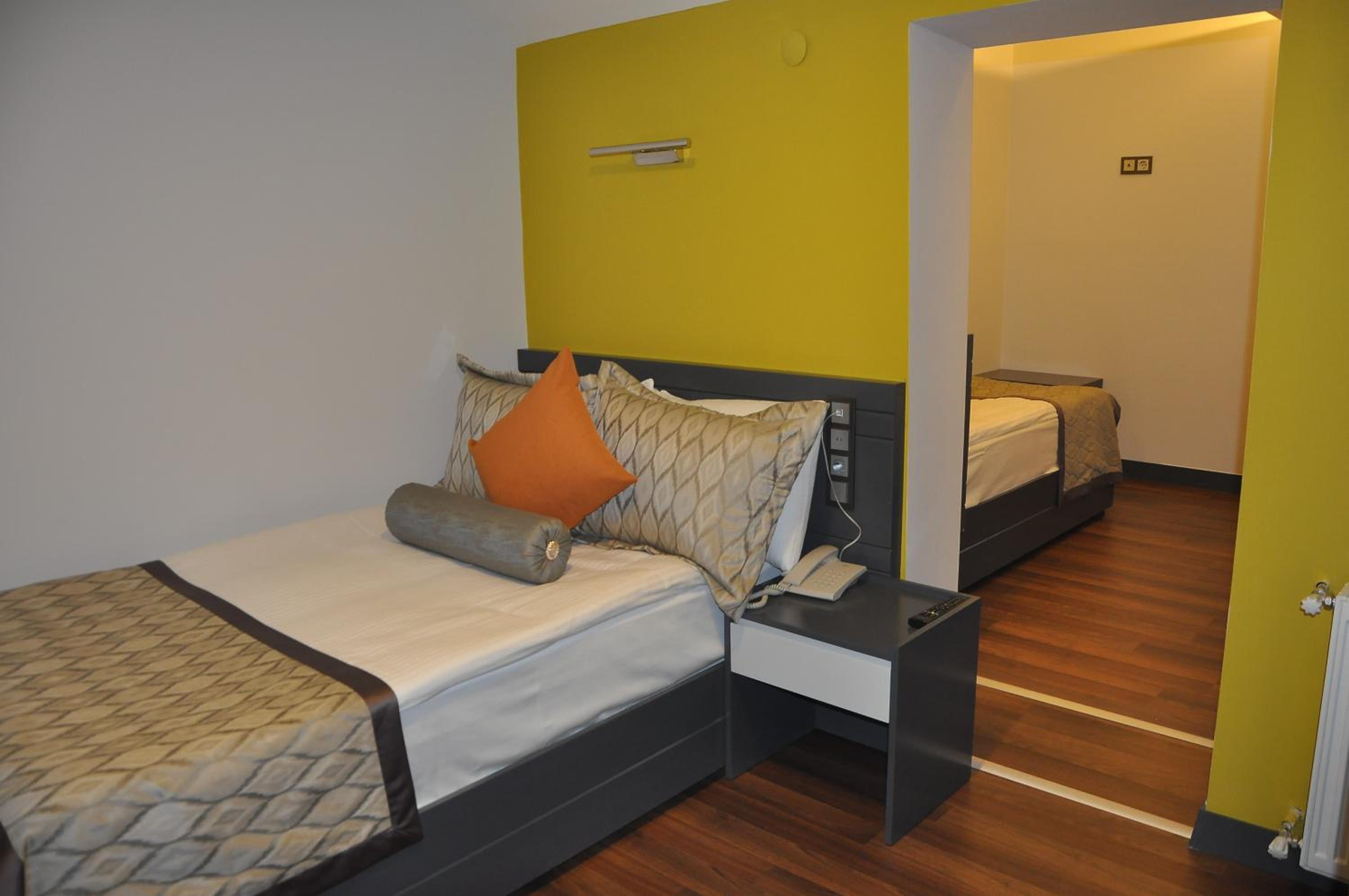 Triple Room photo 2