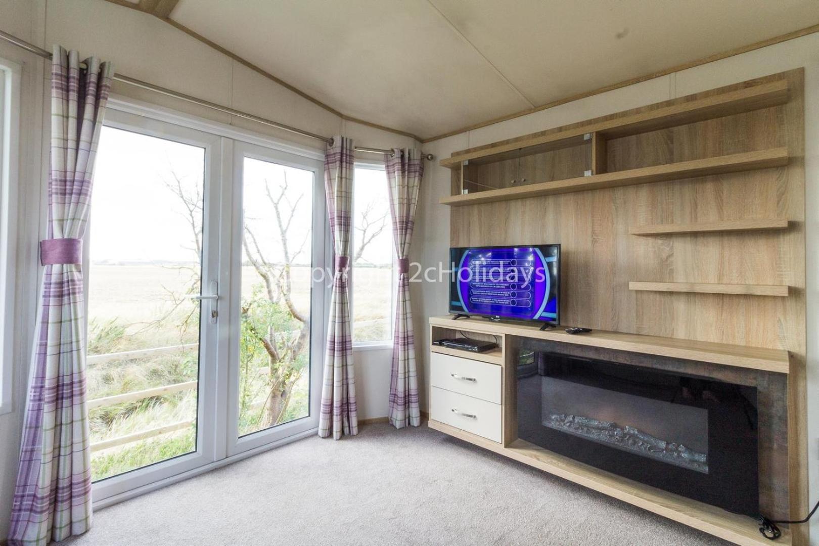 Mobile Home photo 1