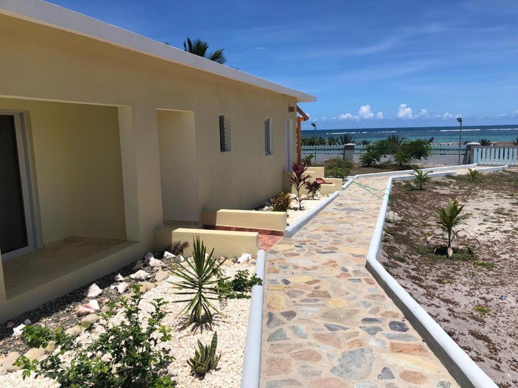 Deluxe Triple Room with Sea View photo 2