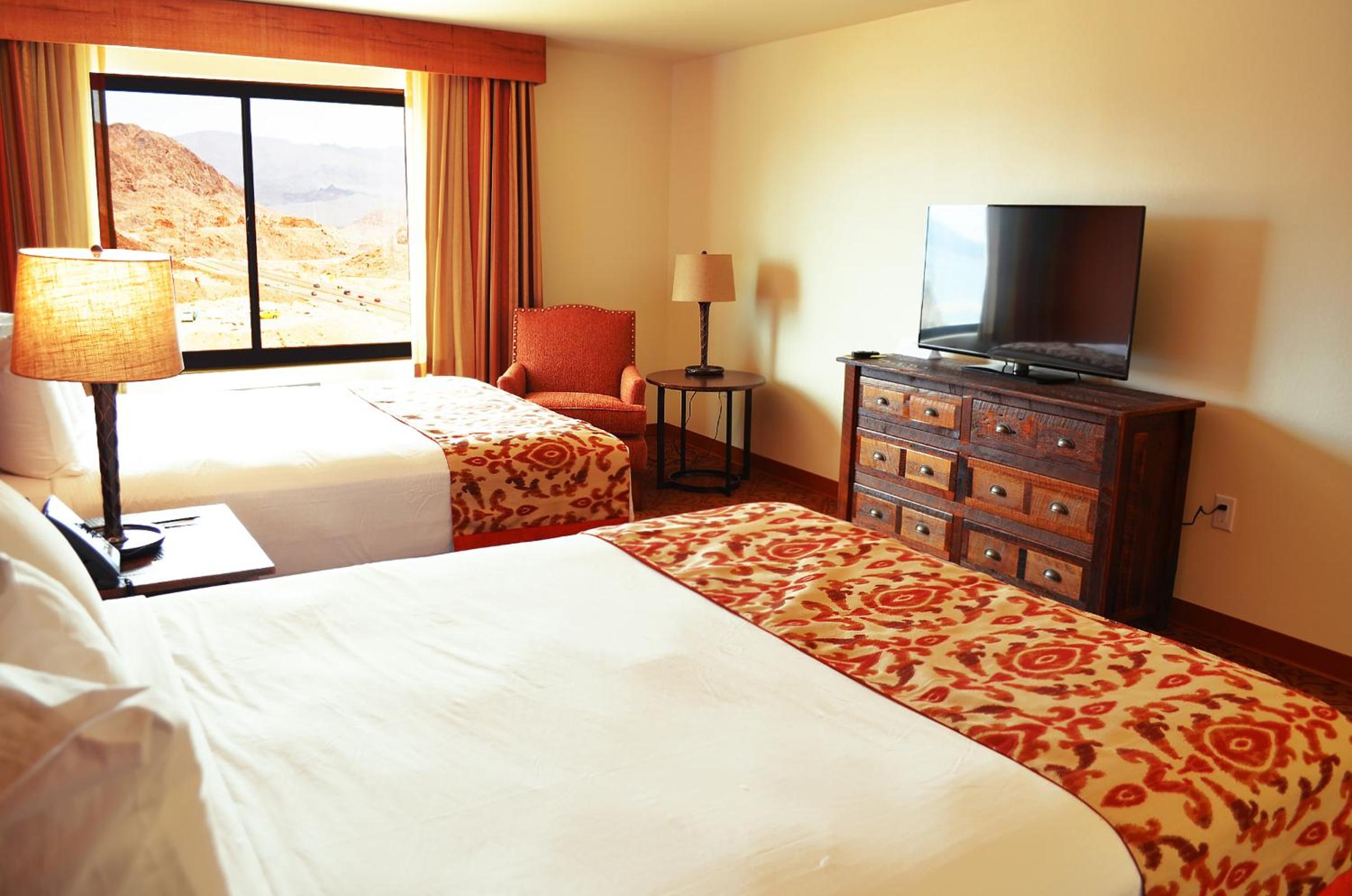 Deluxe Queen Room with 2 Queen Beds - Photo 1