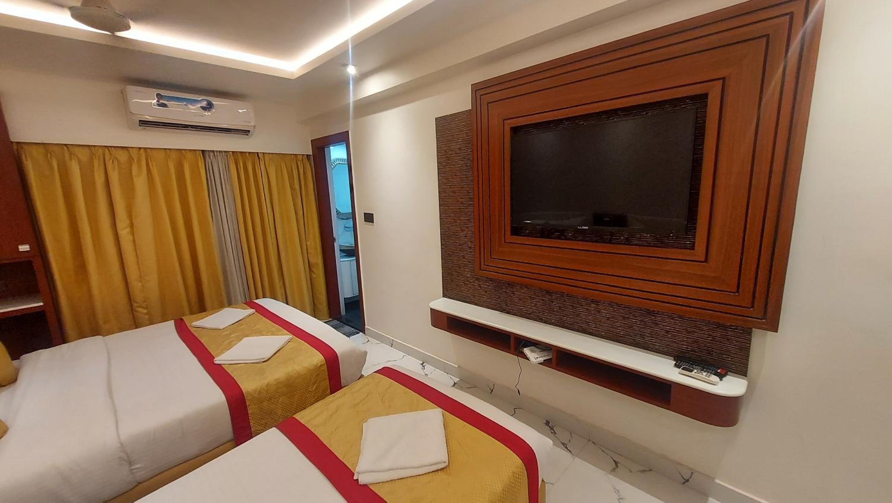 Deluxe Triple Room - Photo 1