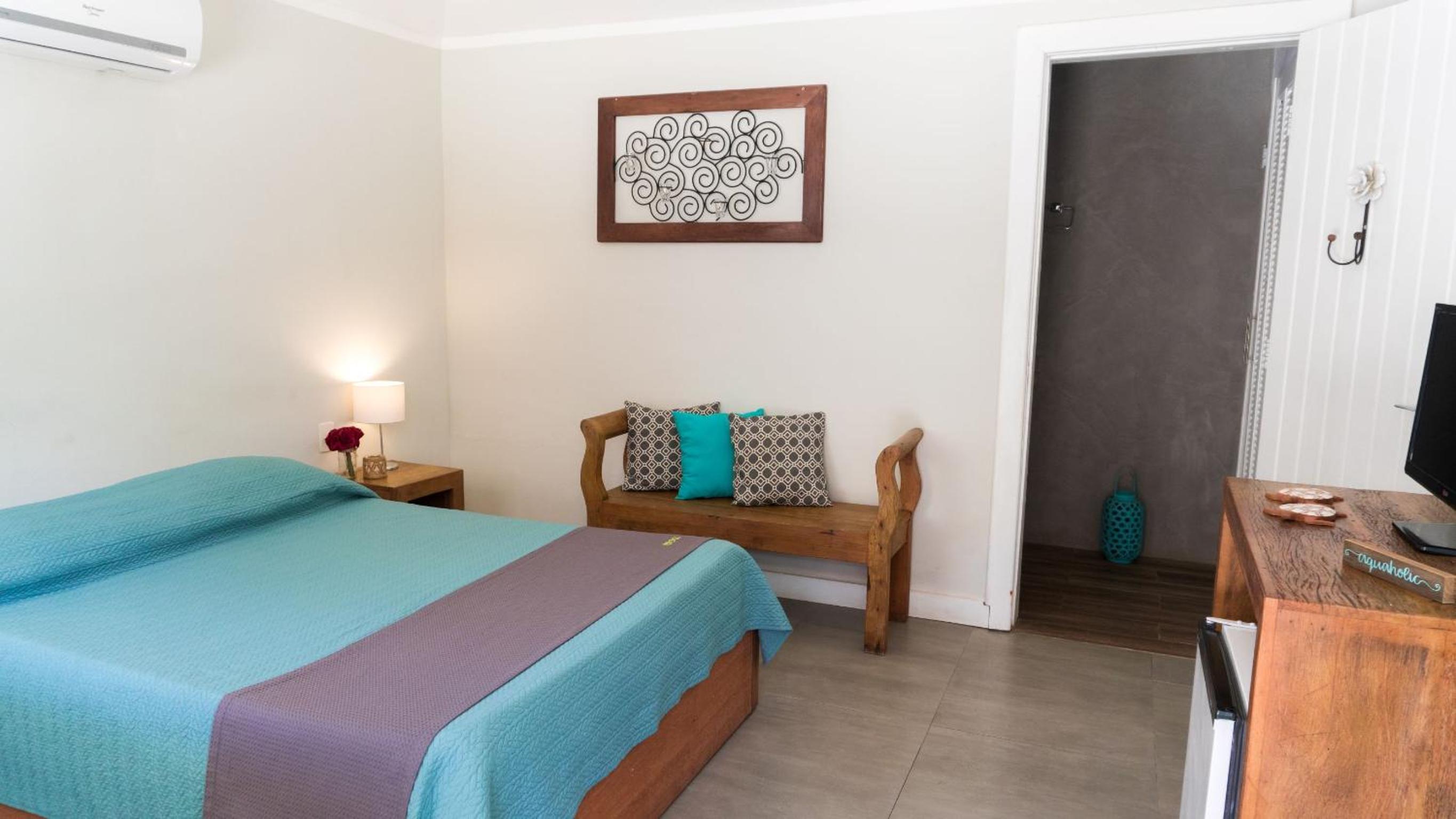 Standard Double Room - Photo 7