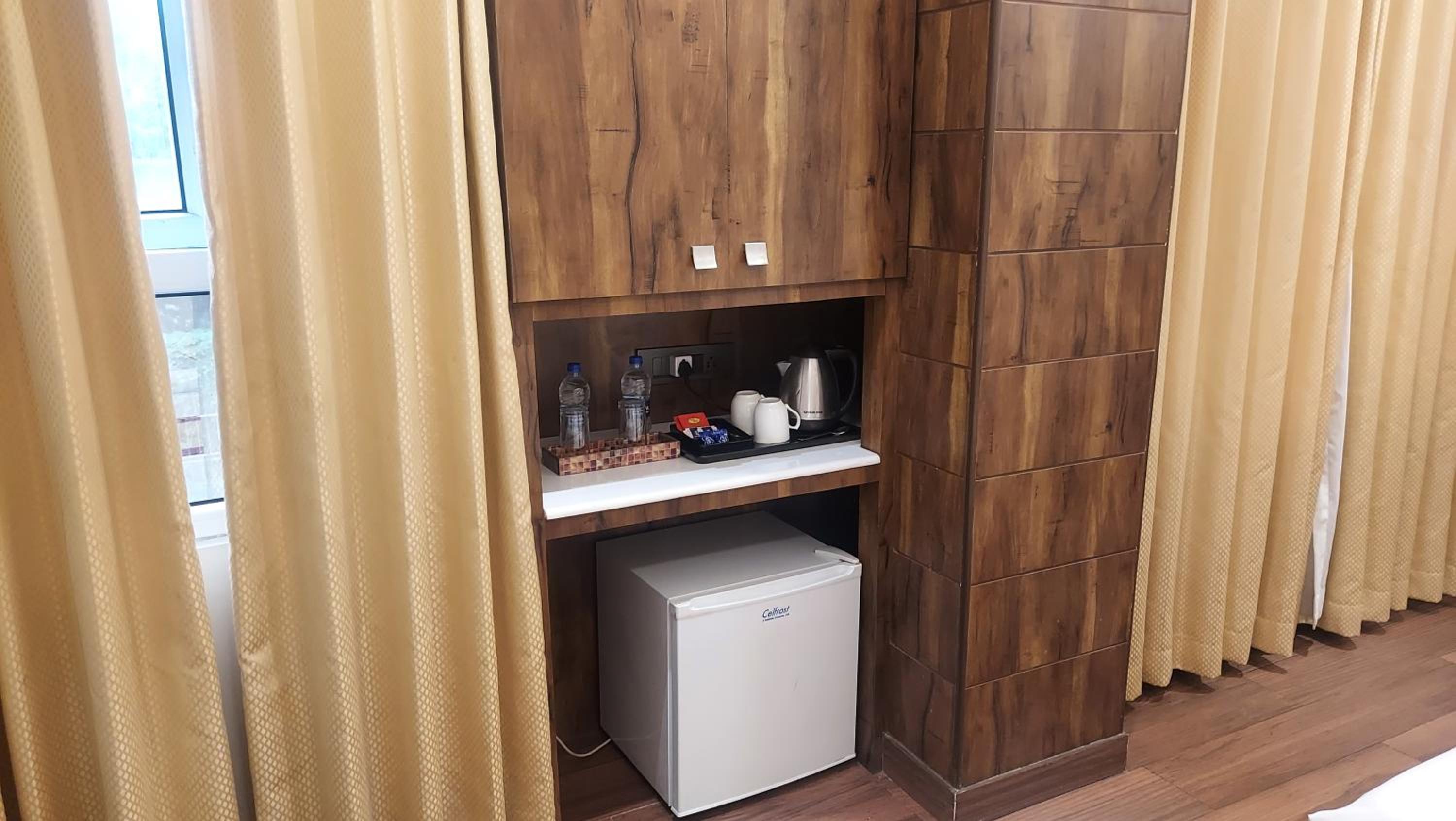 Deluxe Double or Twin Room