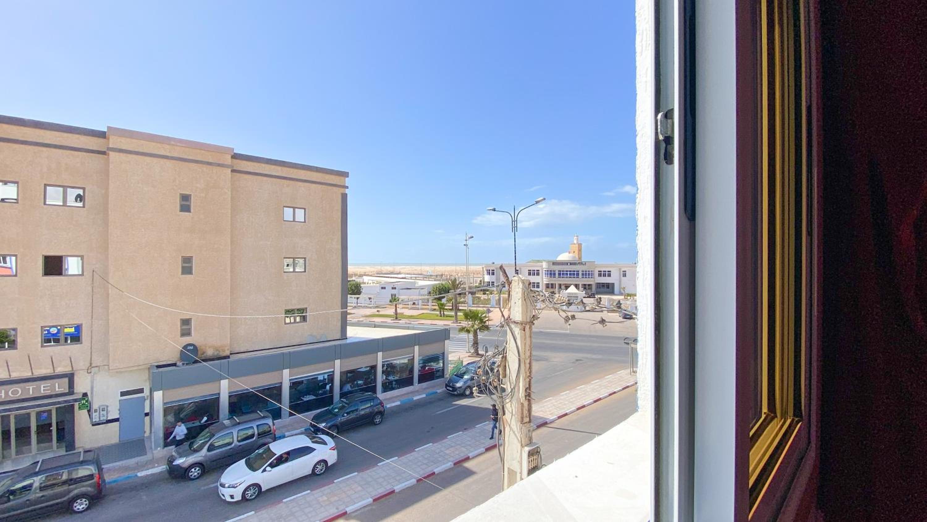 Deluxe Double or Twin Room with Sea View - Photo 14