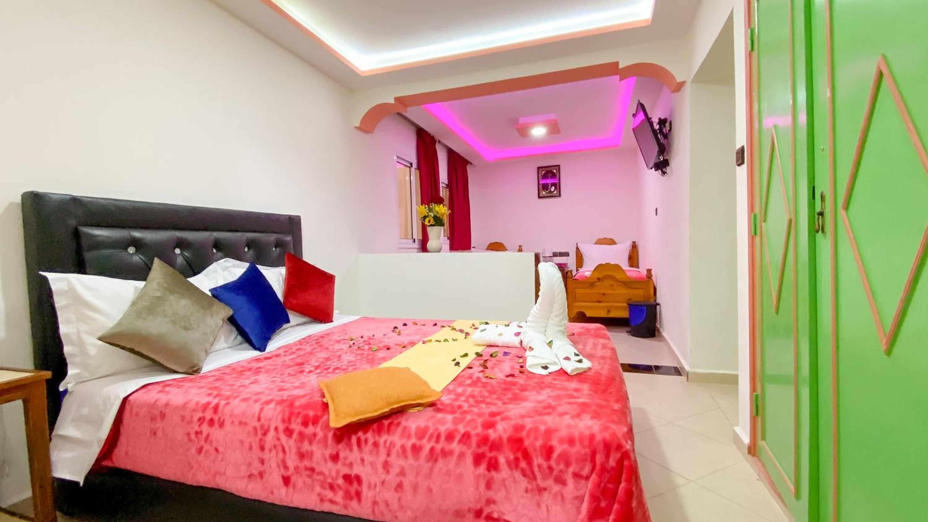 Economy Triple Room - Photo 1