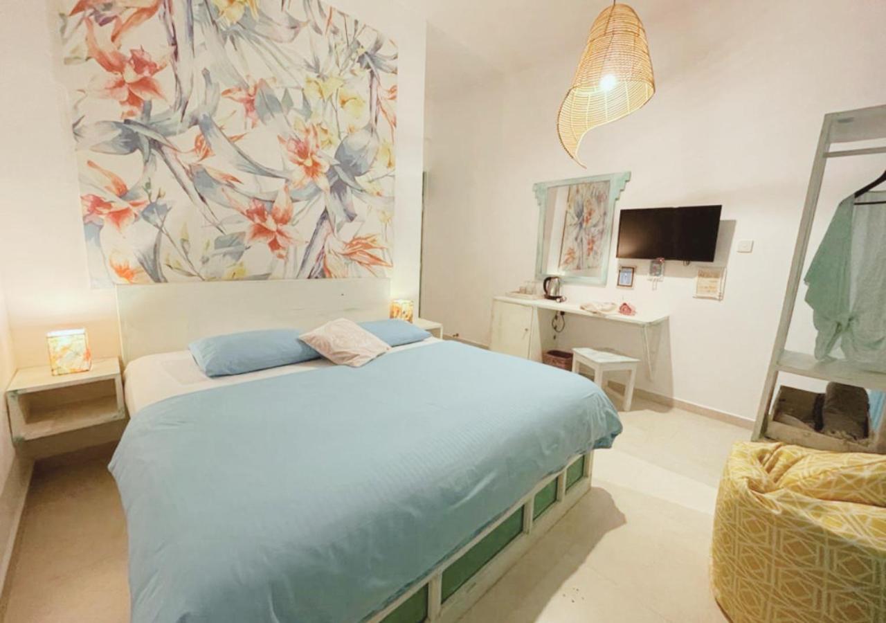 Double Room with Balcony and Sea View photo 3