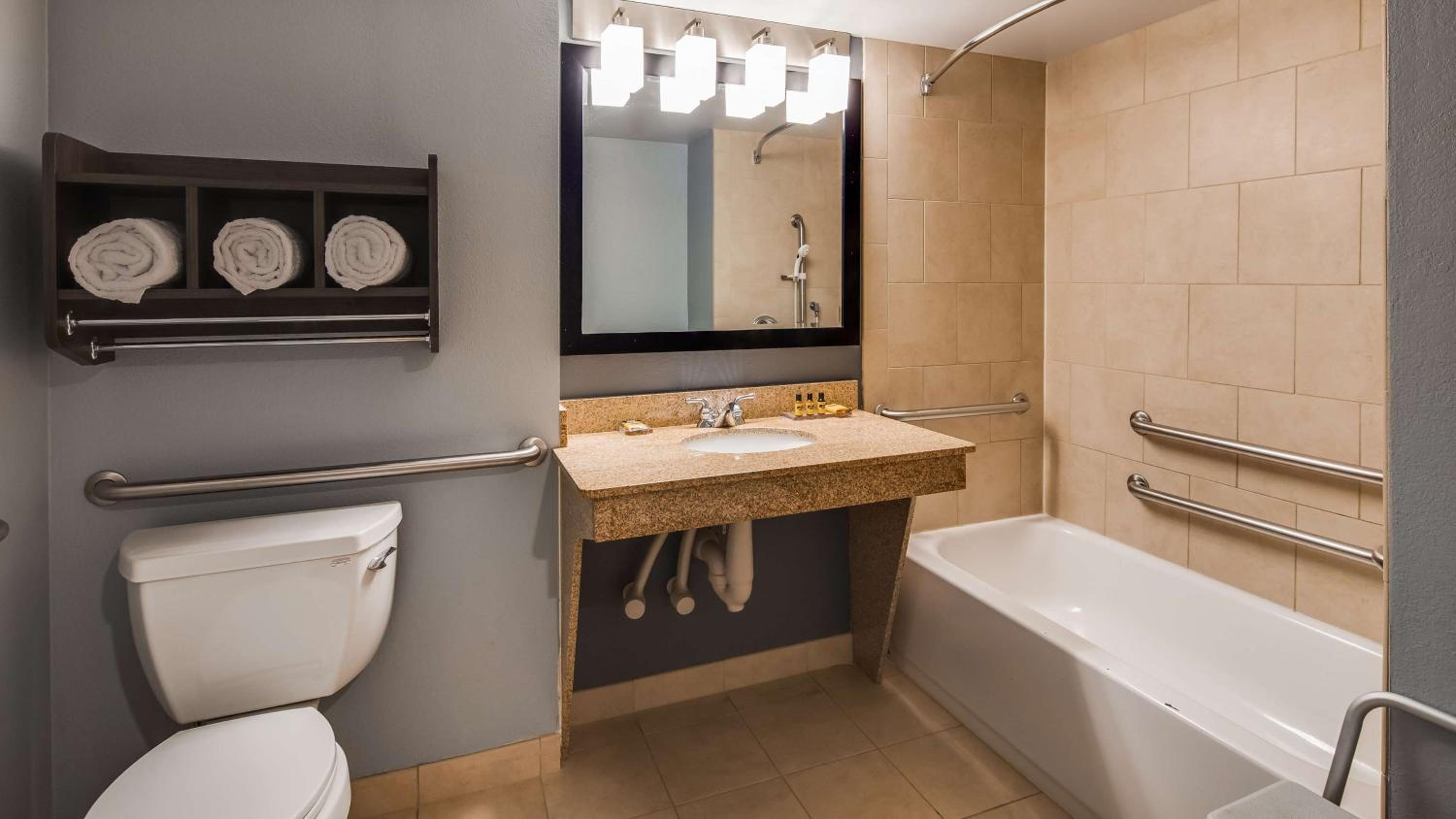 King Room - Disability Access - Photo 2