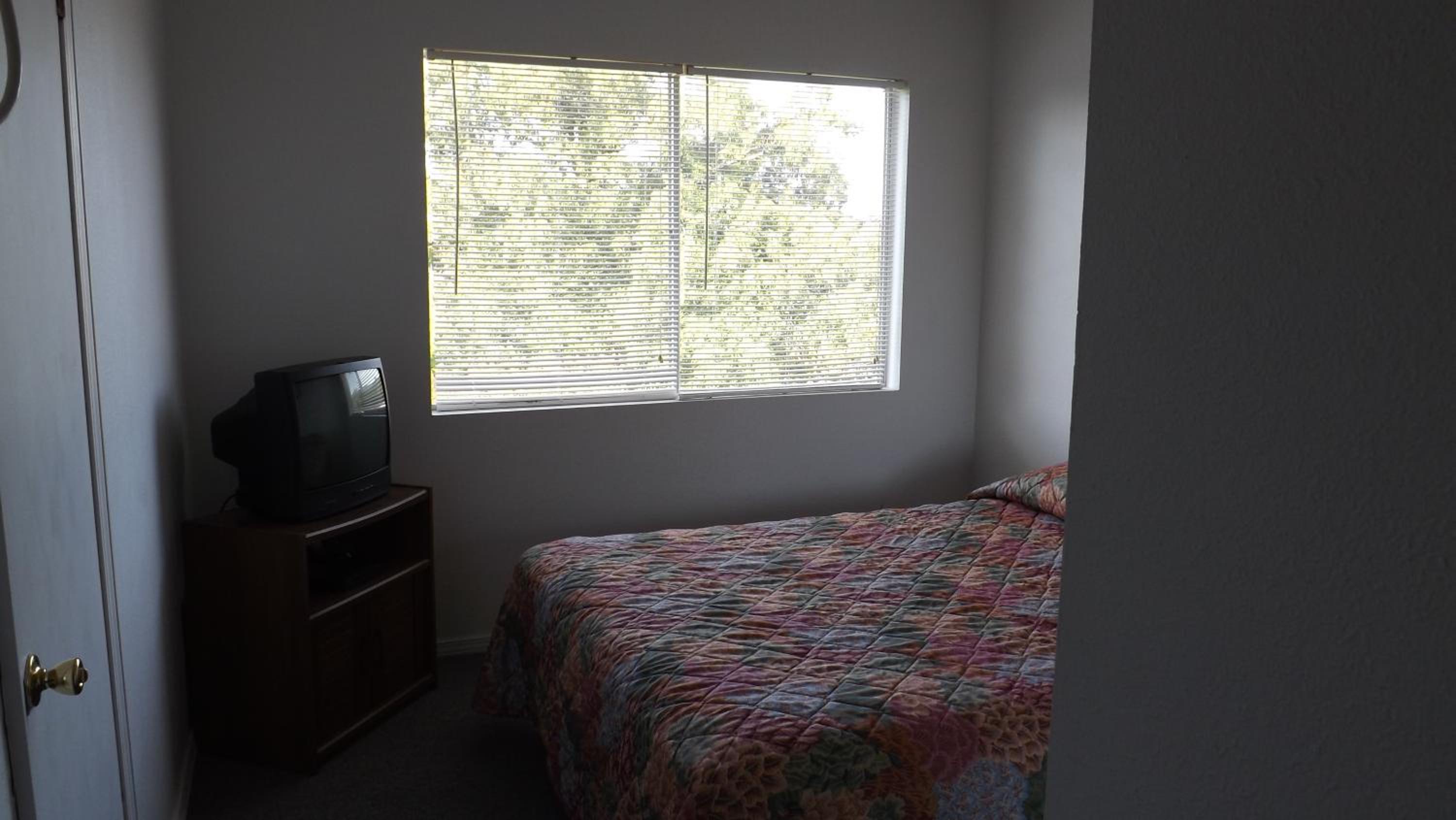 Deluxe Queen Room photo 3