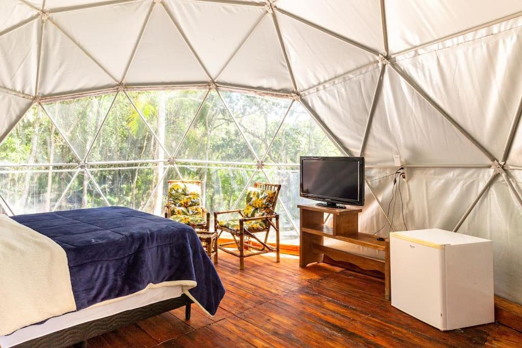 Tent - Photo 2
