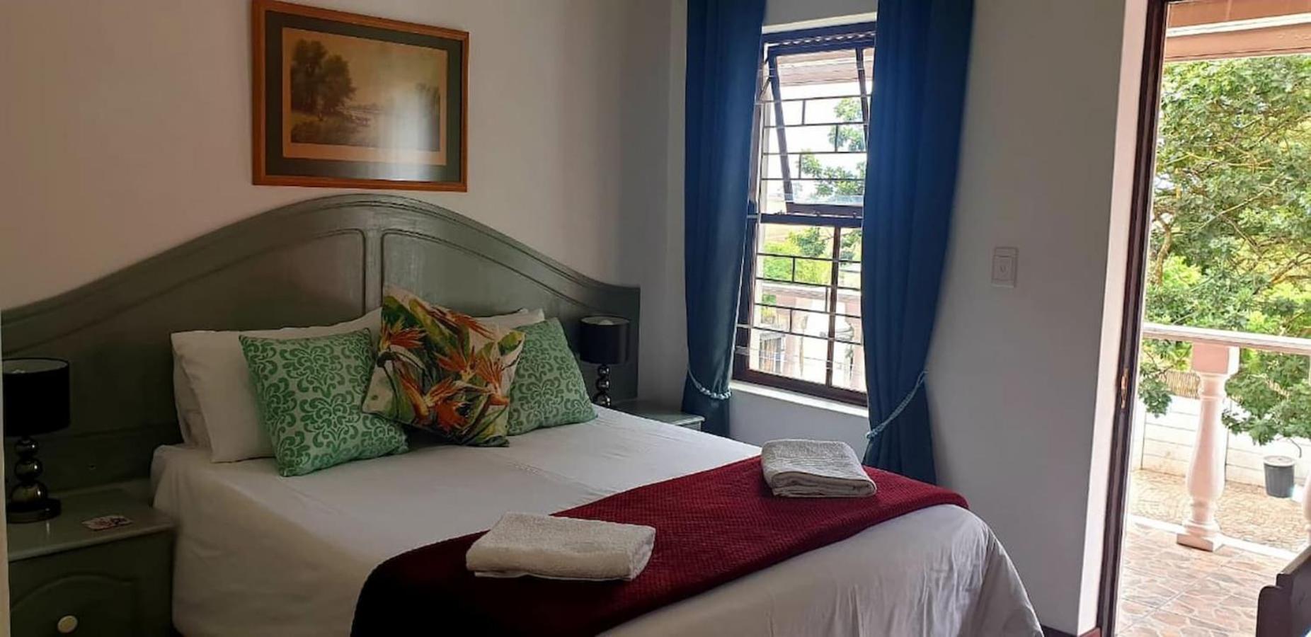 Standard Double Room - Photo 1