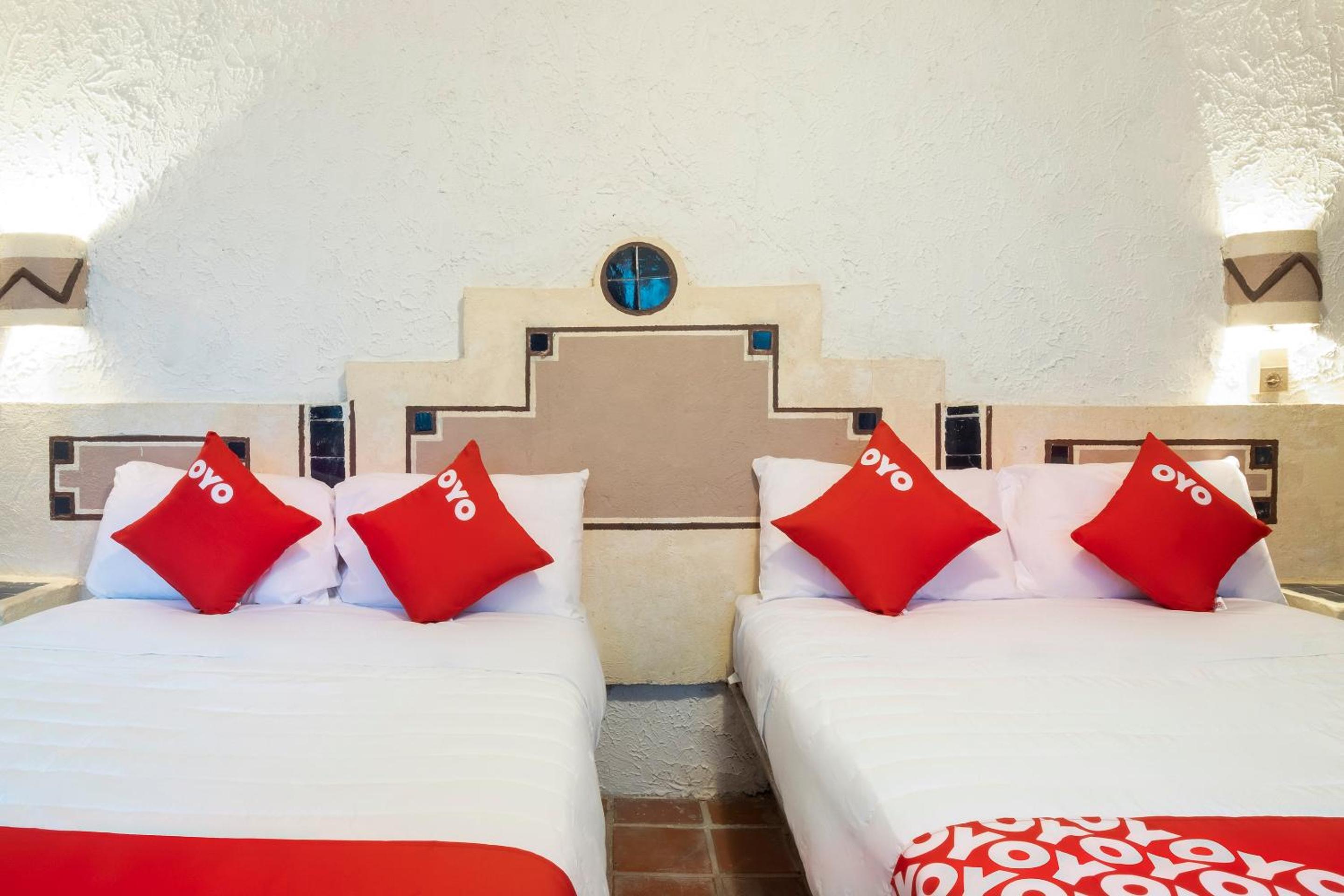 Standard Three beds - Photo 4