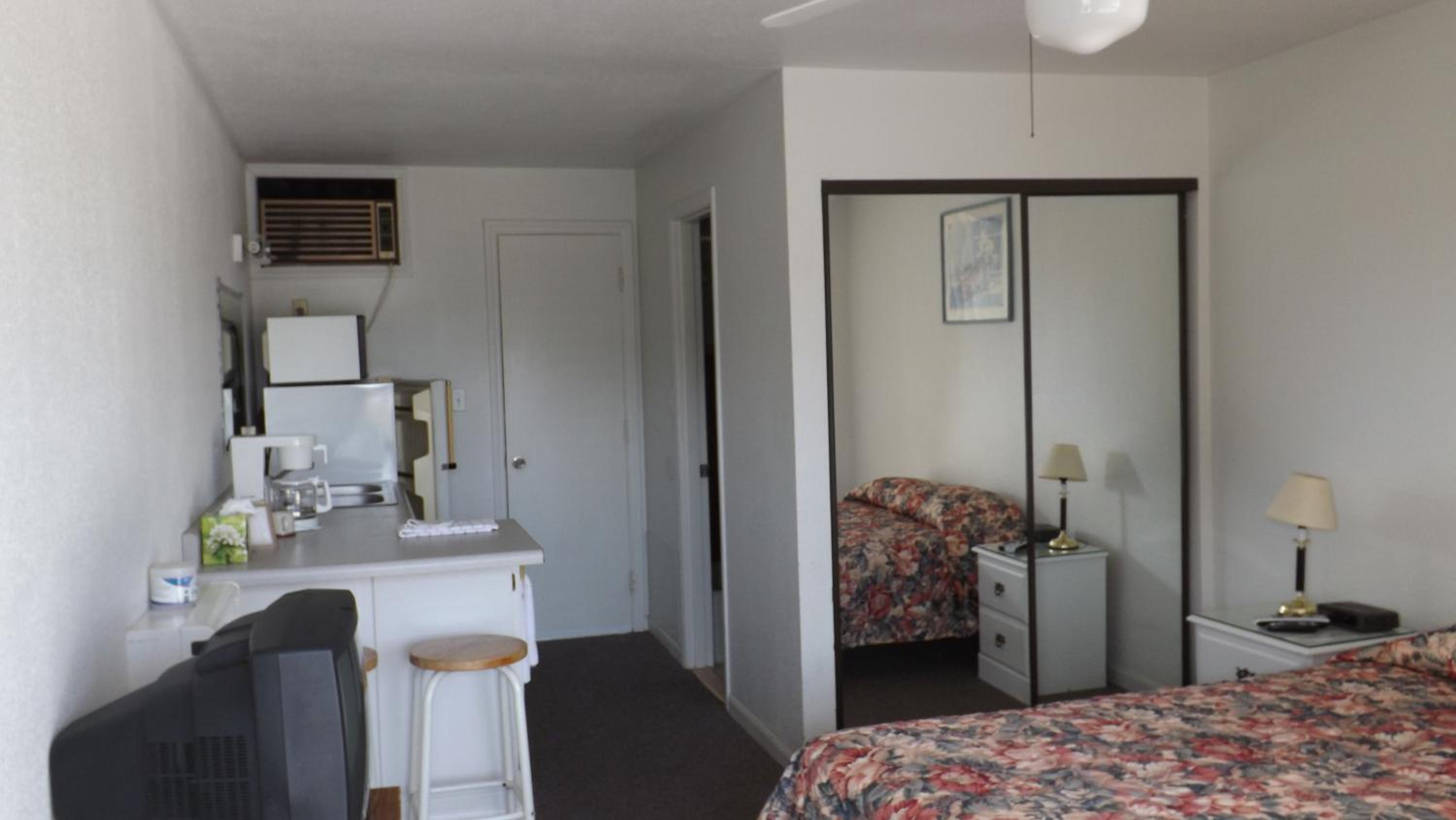Queen Room With Balcony