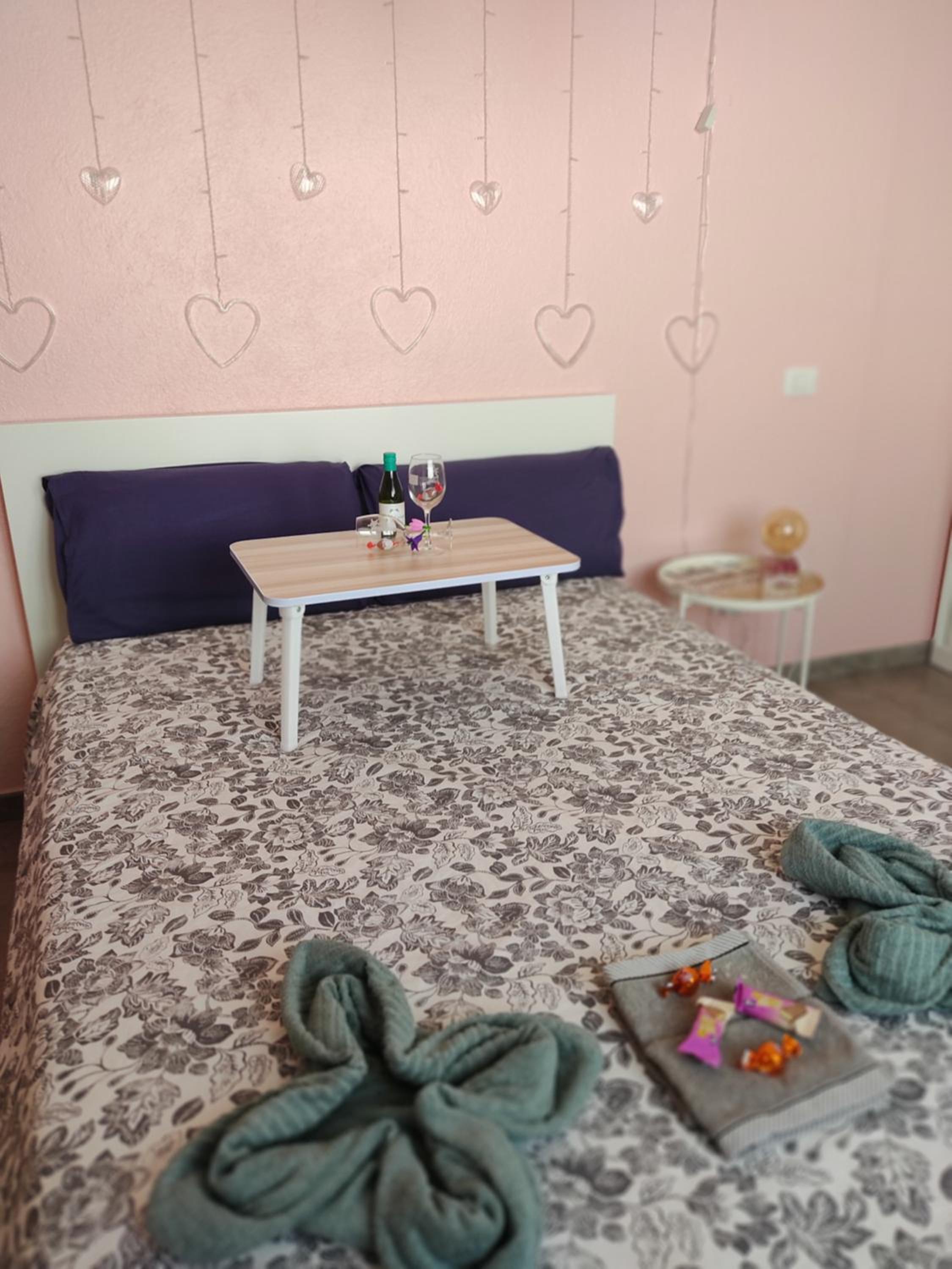 One-Bedroom Apartment - Photo 3