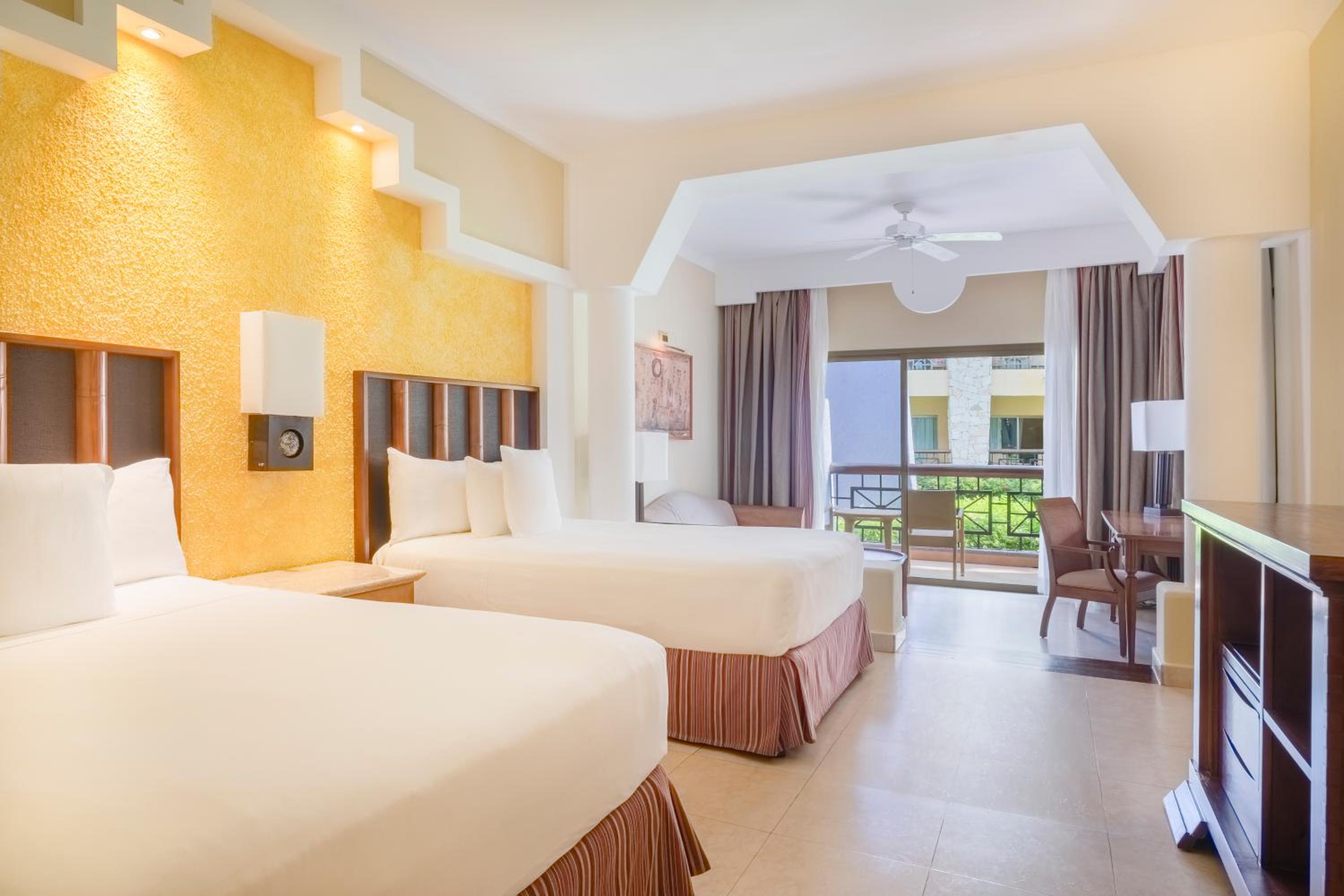 Junior Suite (2 Adults)