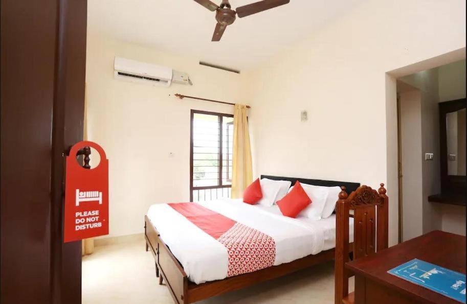 Deluxe Double or Twin Room - Photo 1