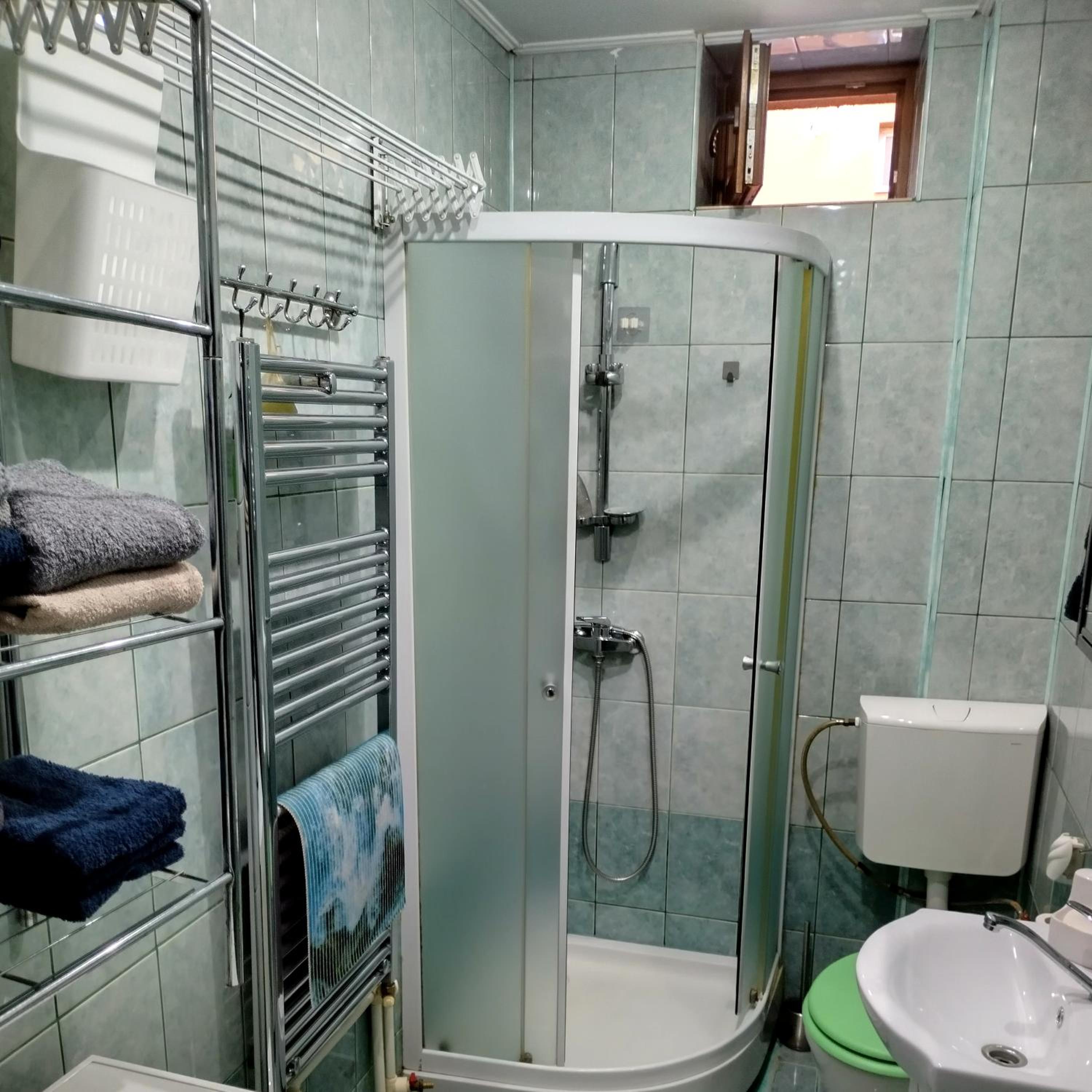 Two-Bedroom Apartment - Photo 18