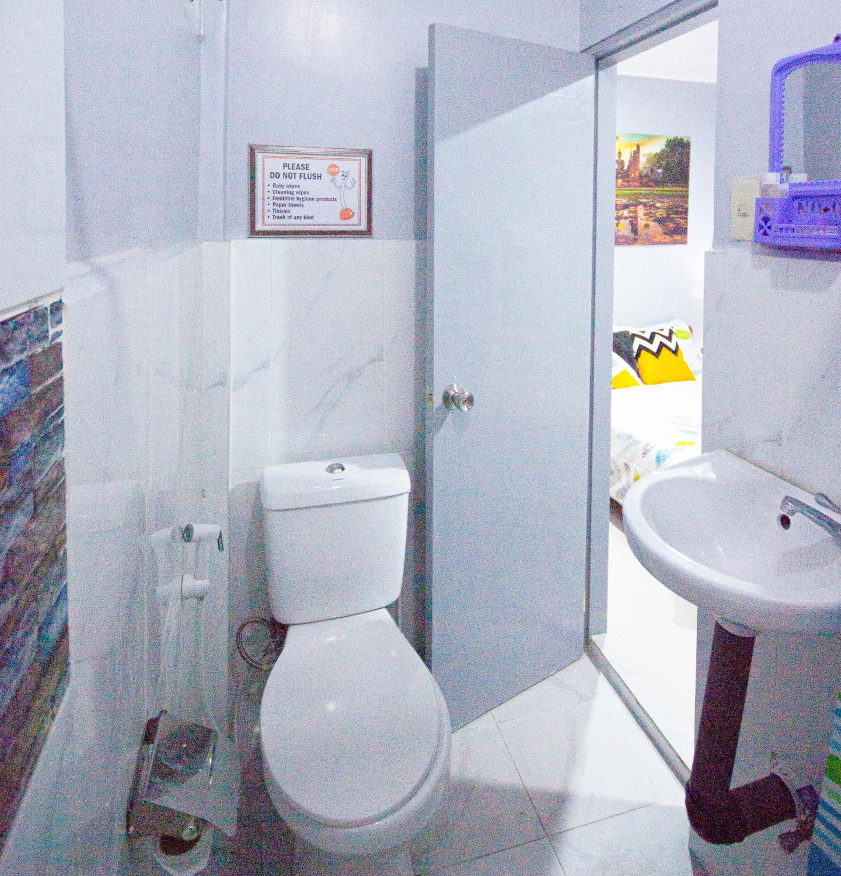 Studio Apartment - Photo 4