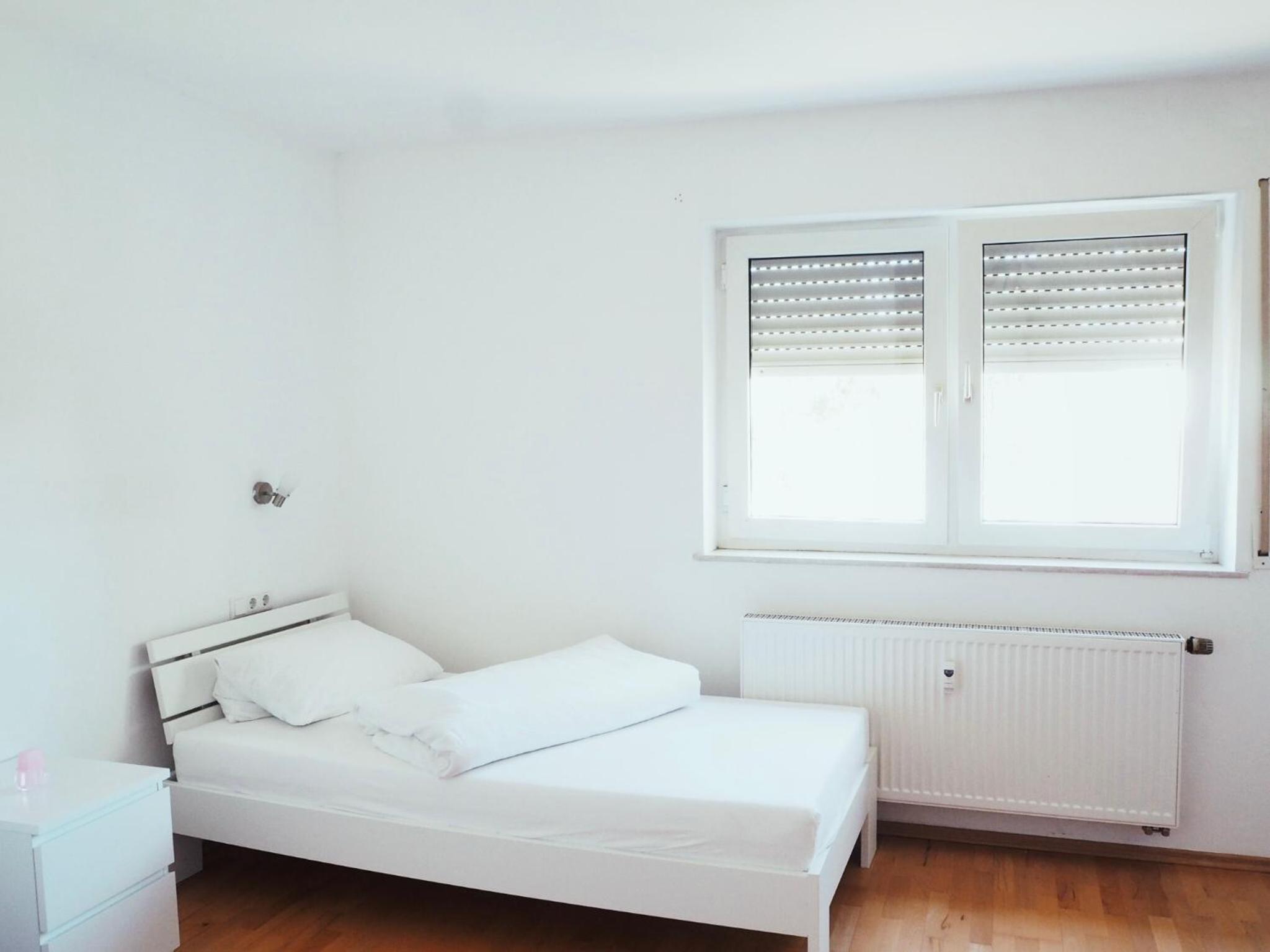 Large Twin Room photo 1