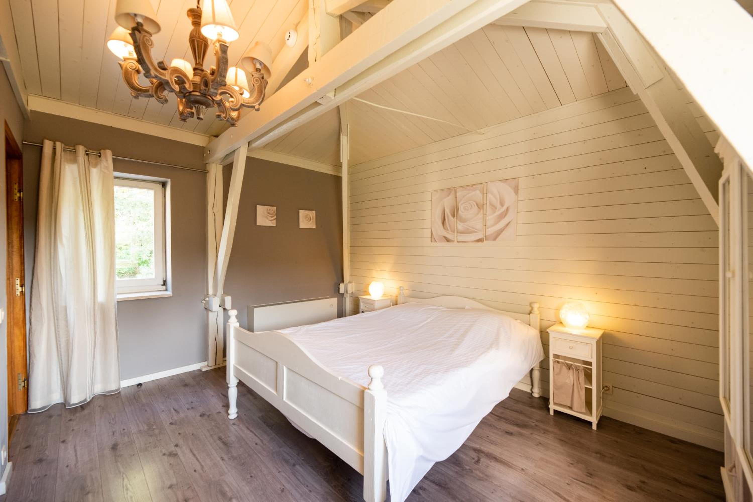 King Room with Garden View photo 3