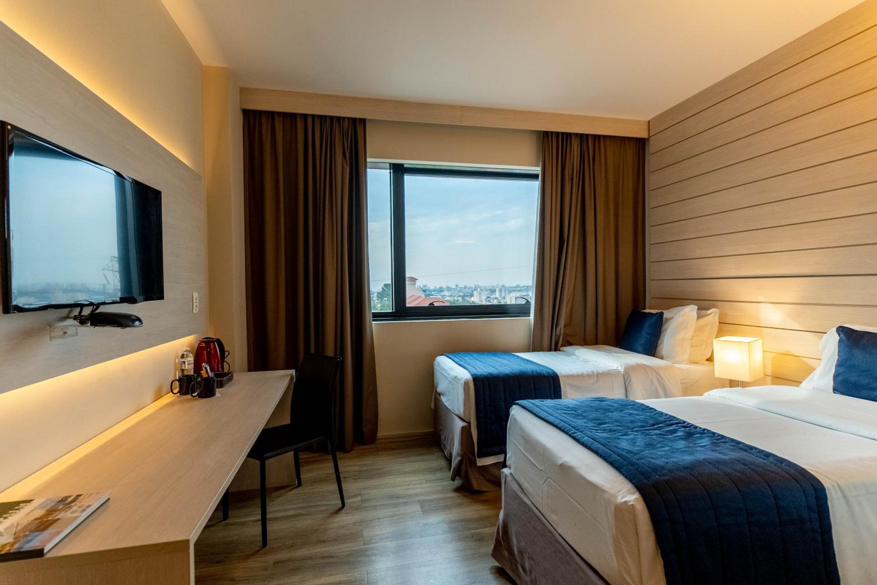 Superior Twin Room photo 1