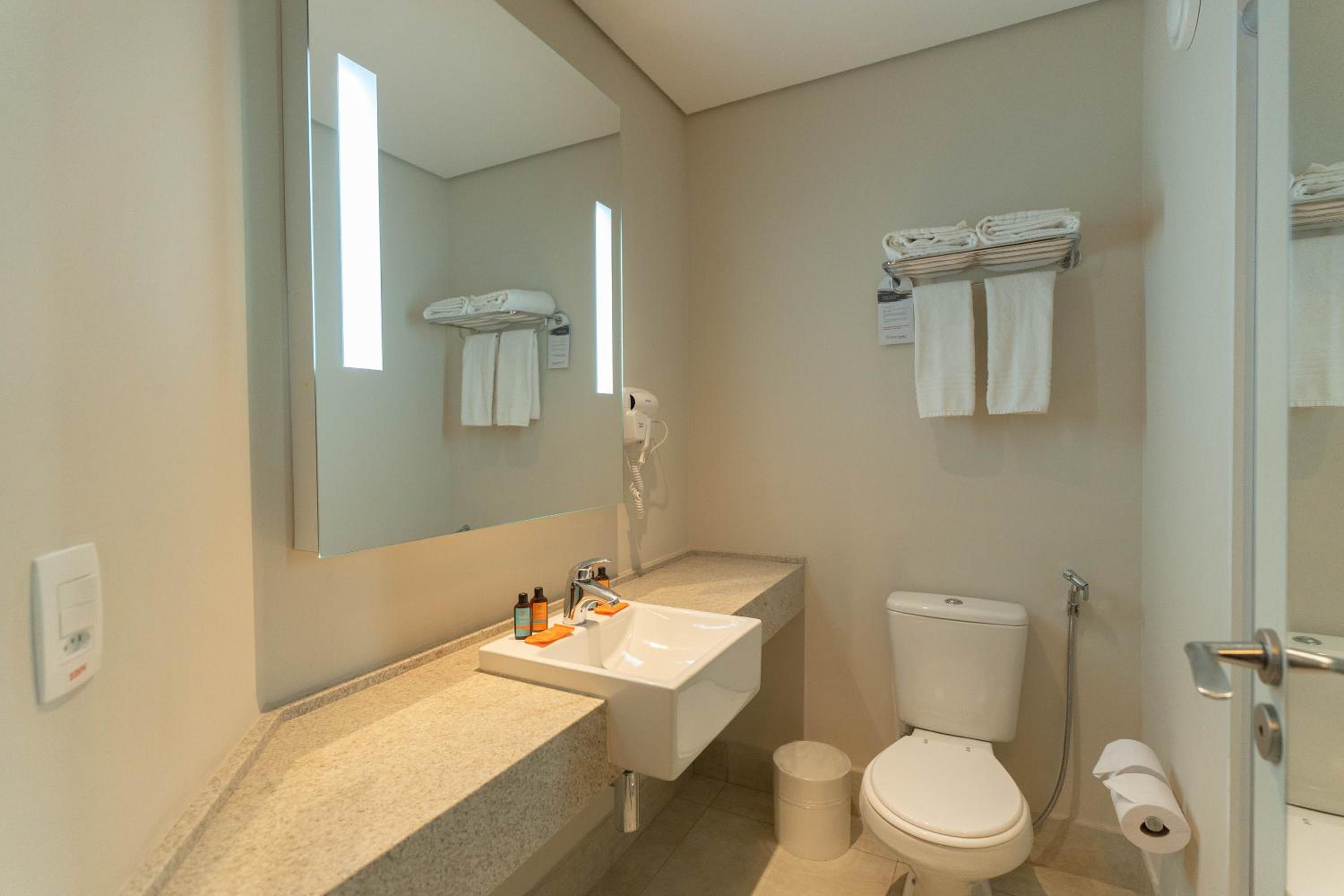 Superior Twin Room photo 2