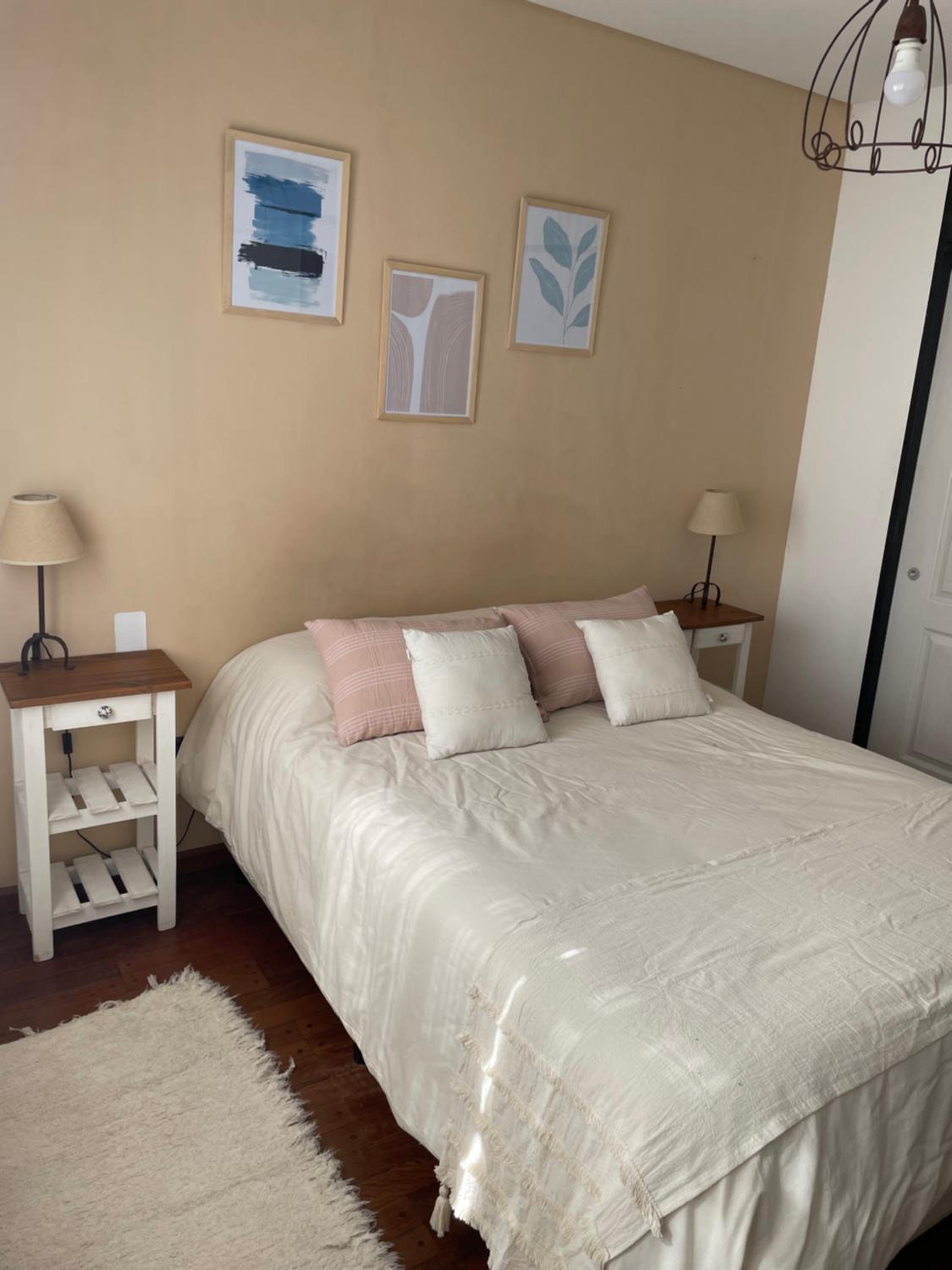 One-Bedroom Apartment photo 2
