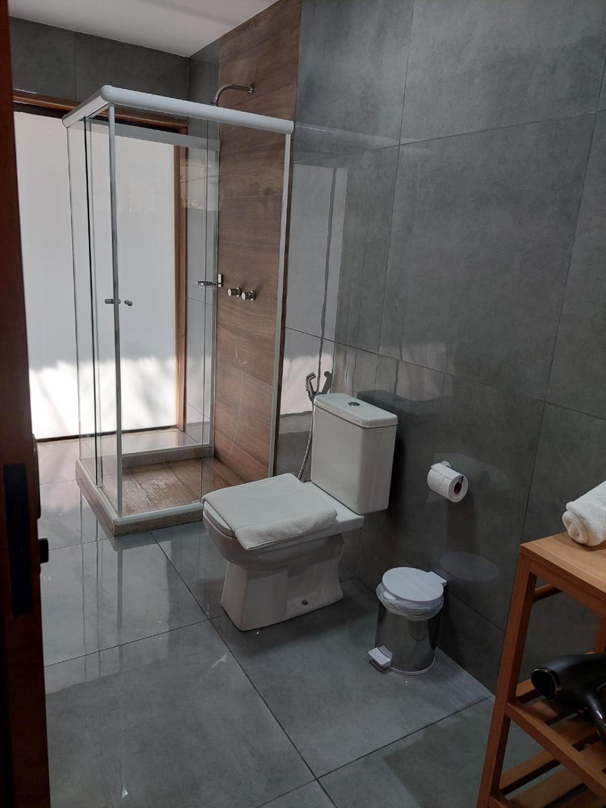 Suite with Lake View