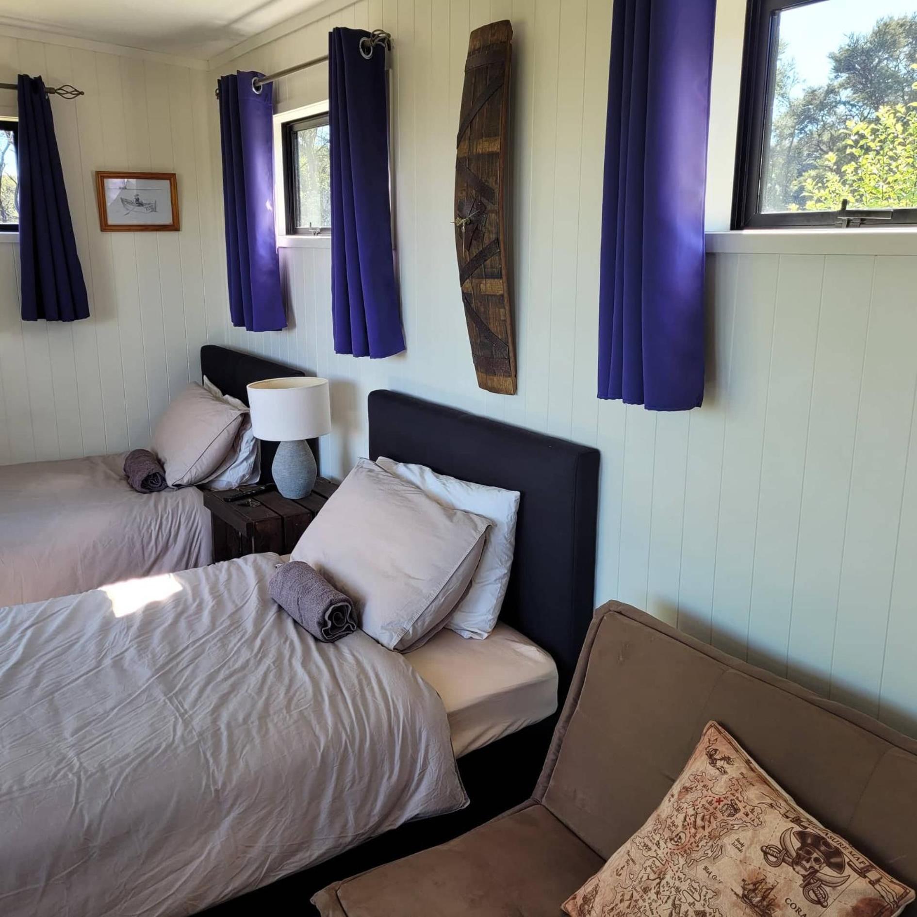 Studio with Sofa Bed - Photo 3