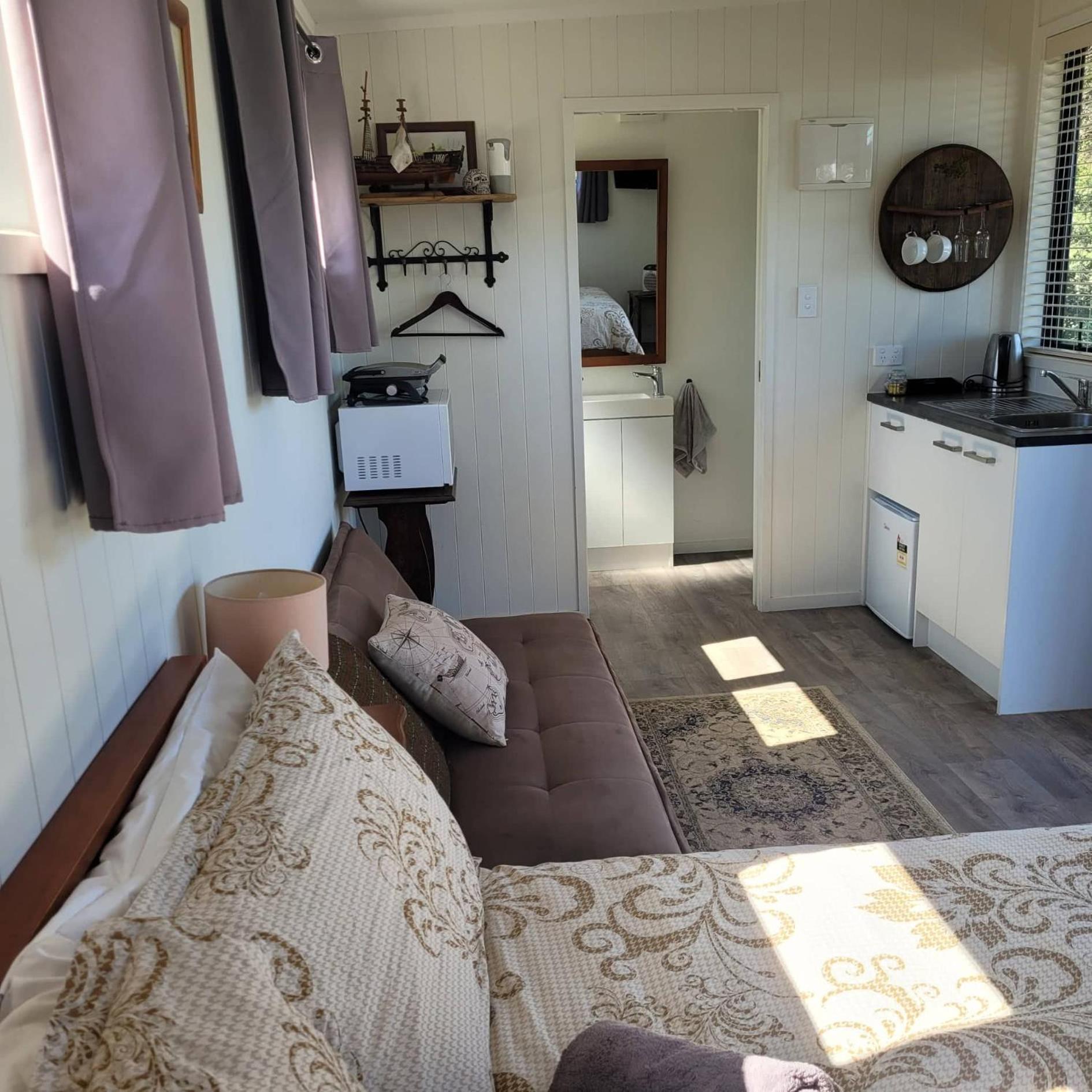 Studio with Garden View - Photo 3