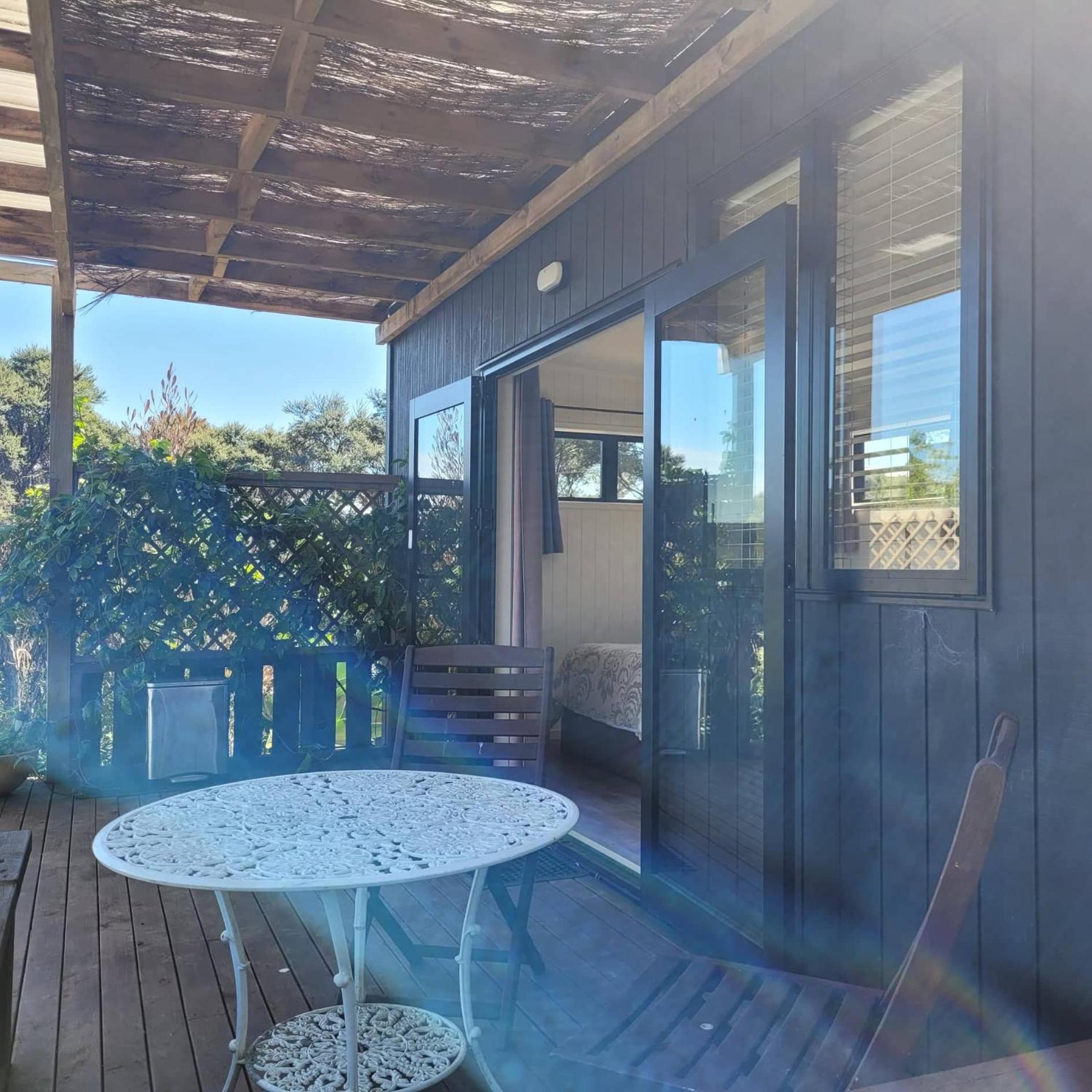 Studio with Garden View - Photo 5