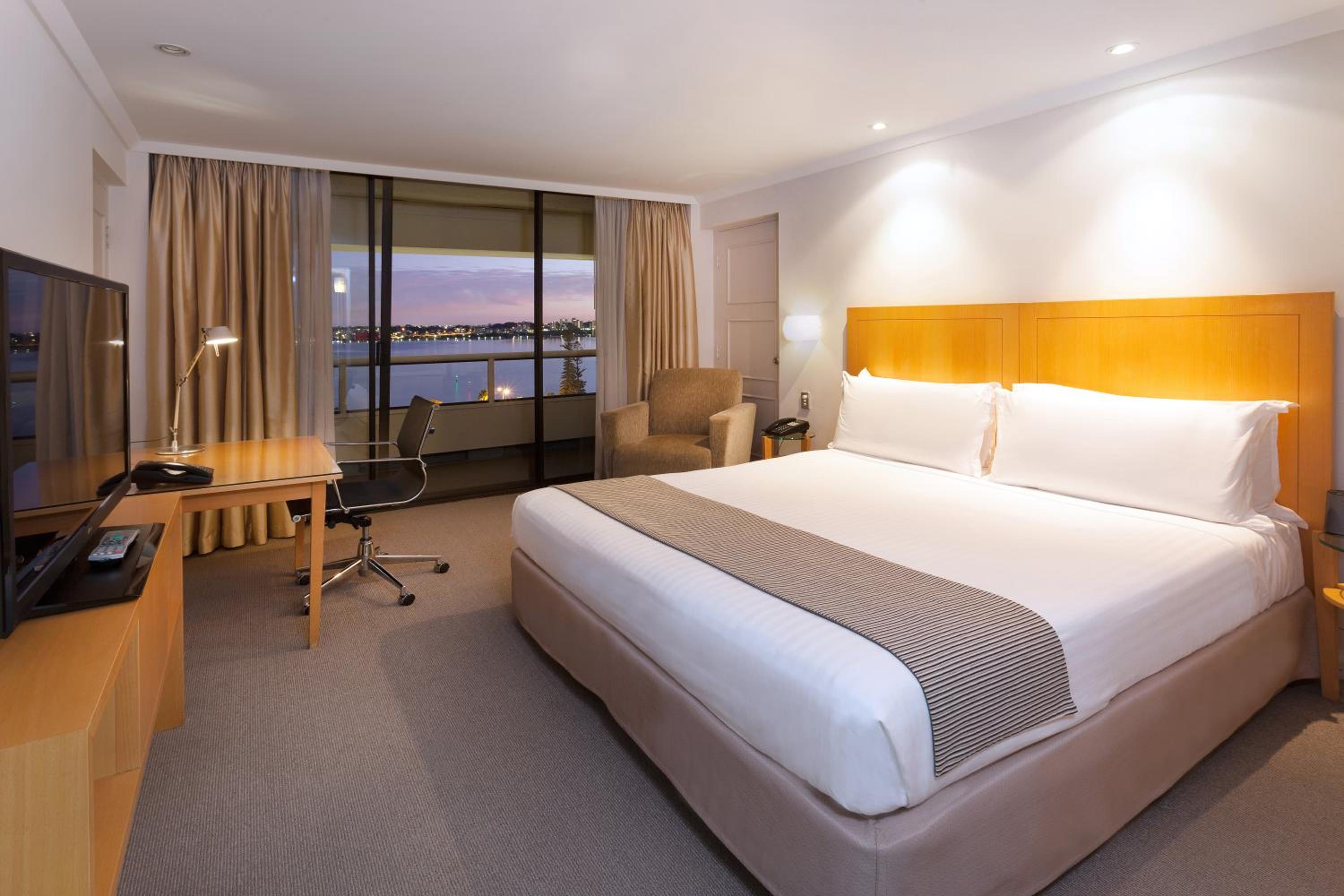 Premium Room - Photo 4