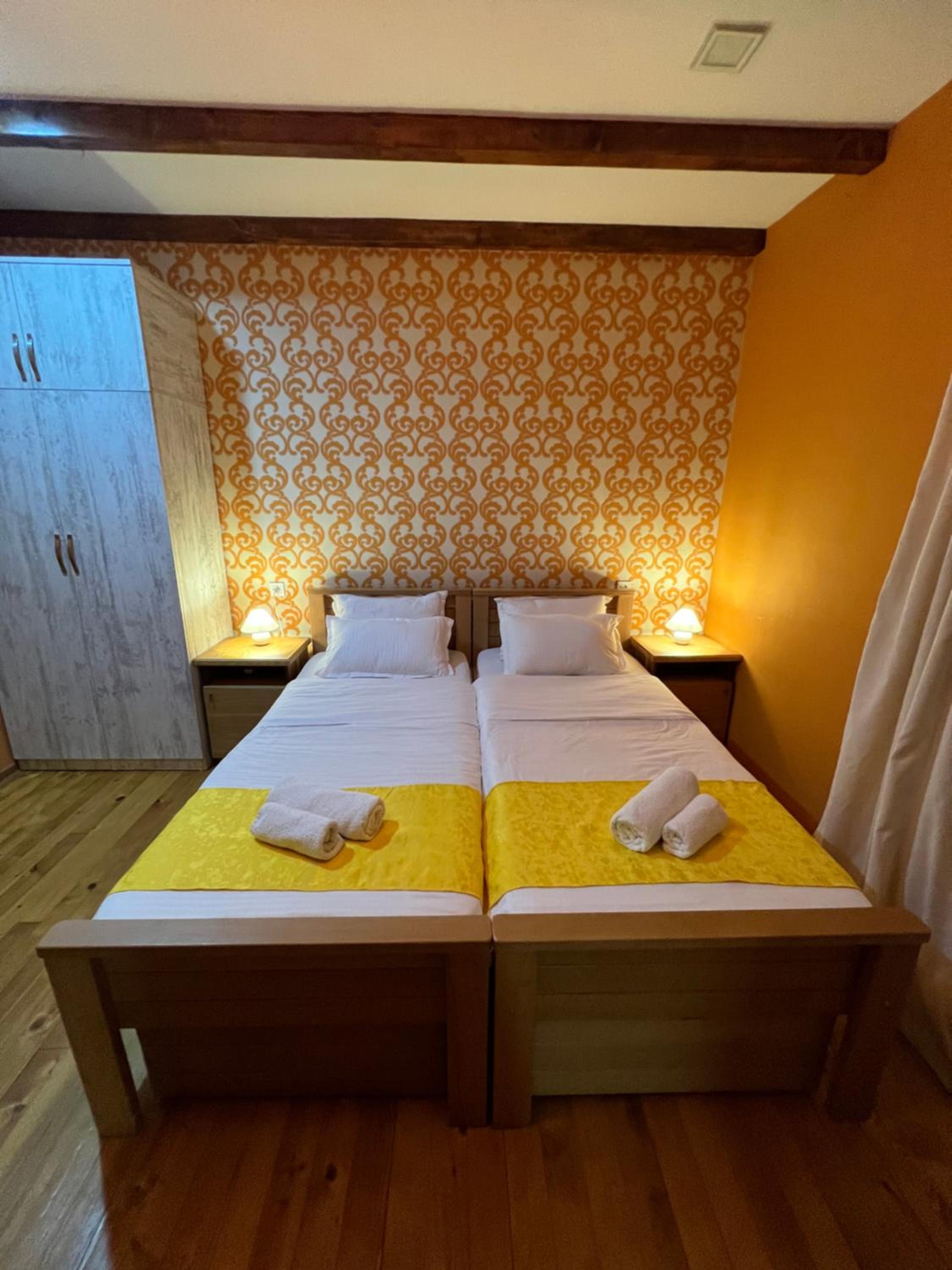 Standard Twin Room photo 2