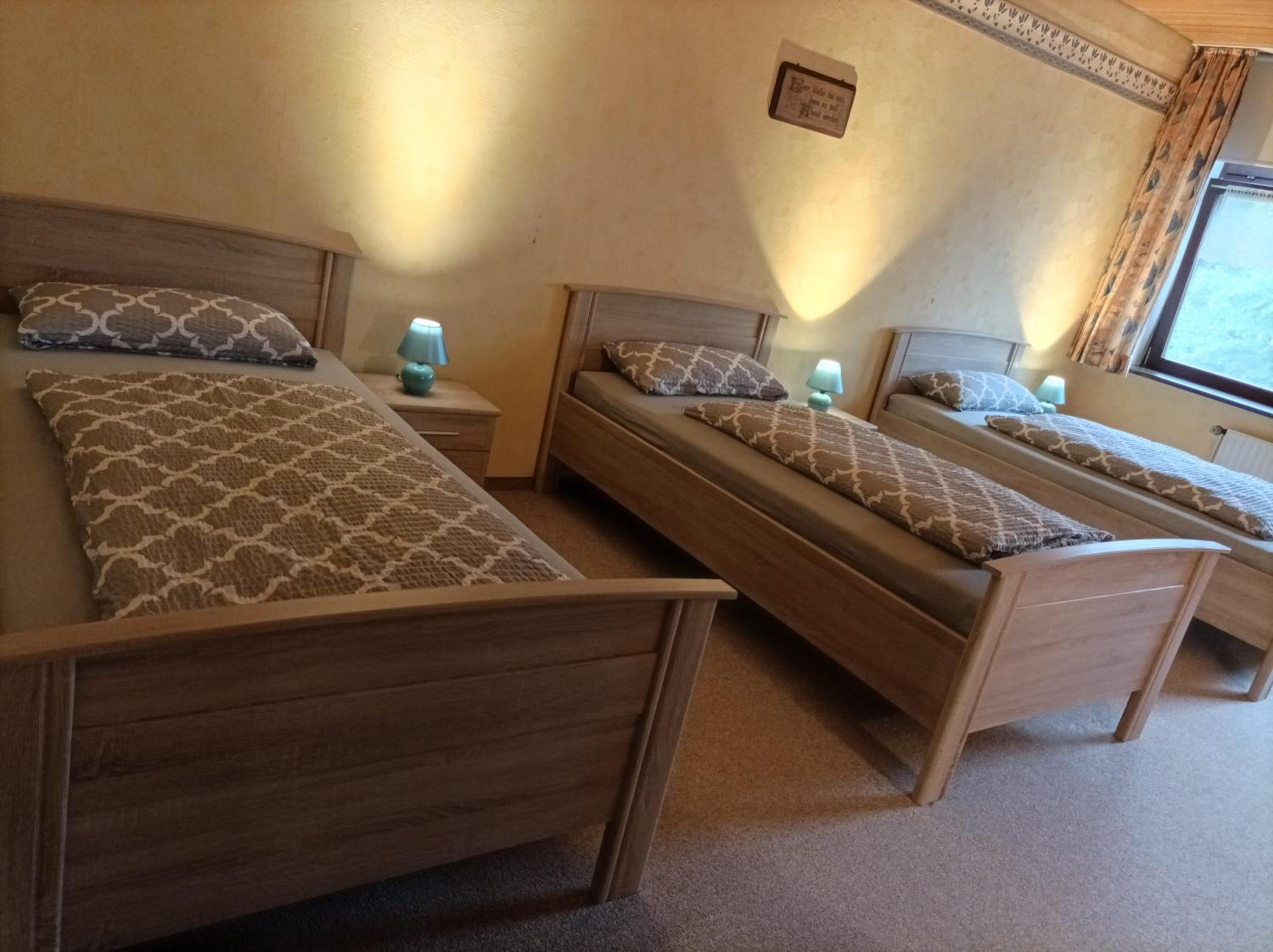 Triple Room with Private Bathroom photo 1