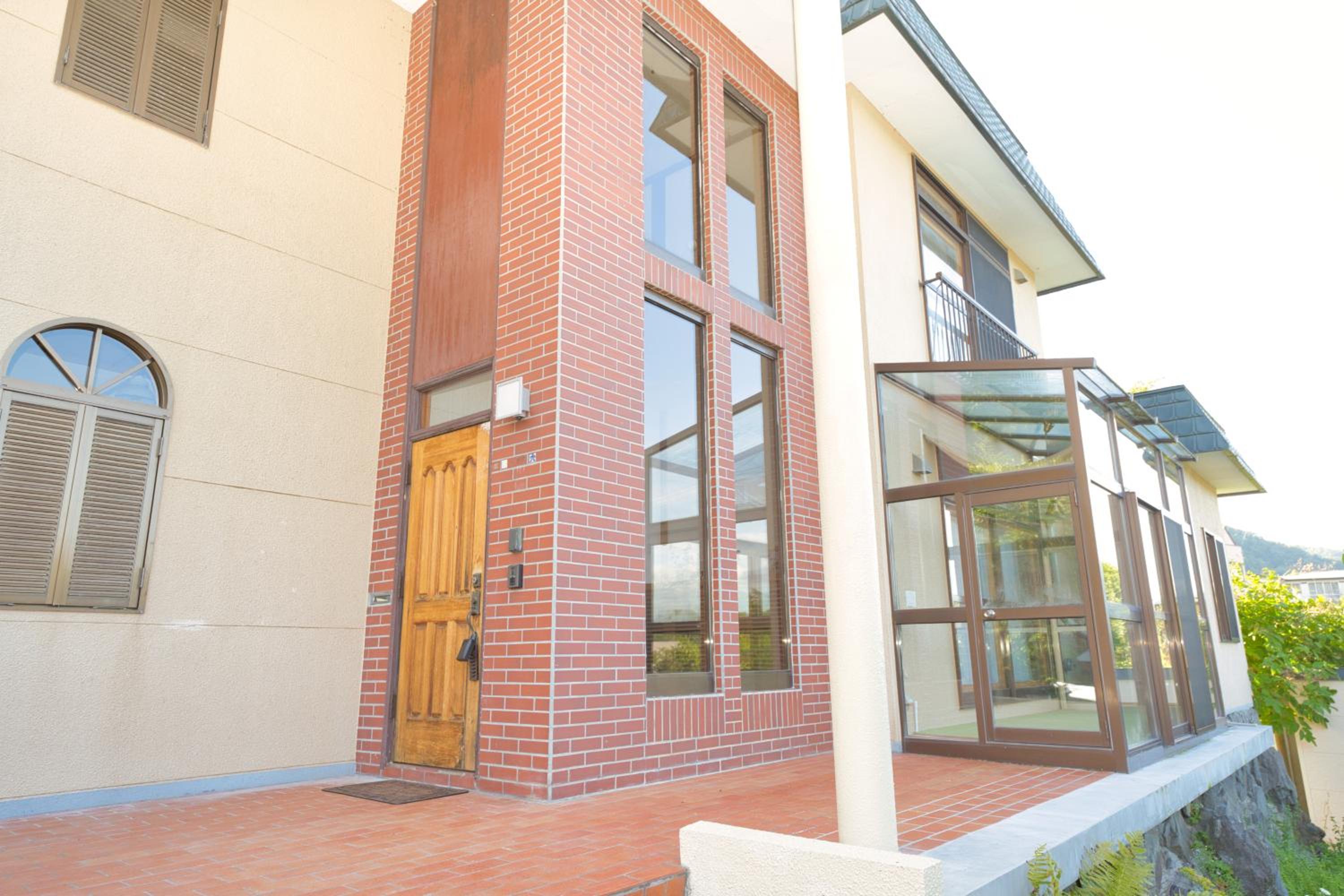 Three-Bedroom House - Photo 33