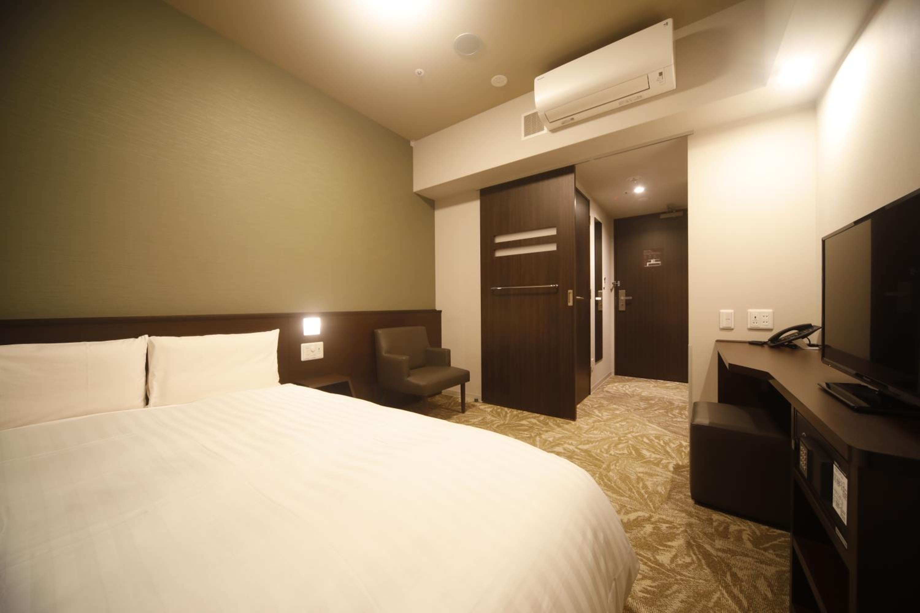 Double Room without Cleaning Service - Non-Smoking (airweave Mattress)
