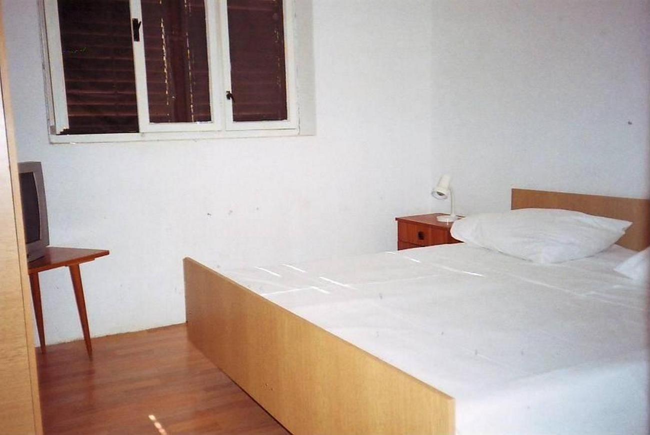 Two-Bedroom Apartment with Terrace and Sea View