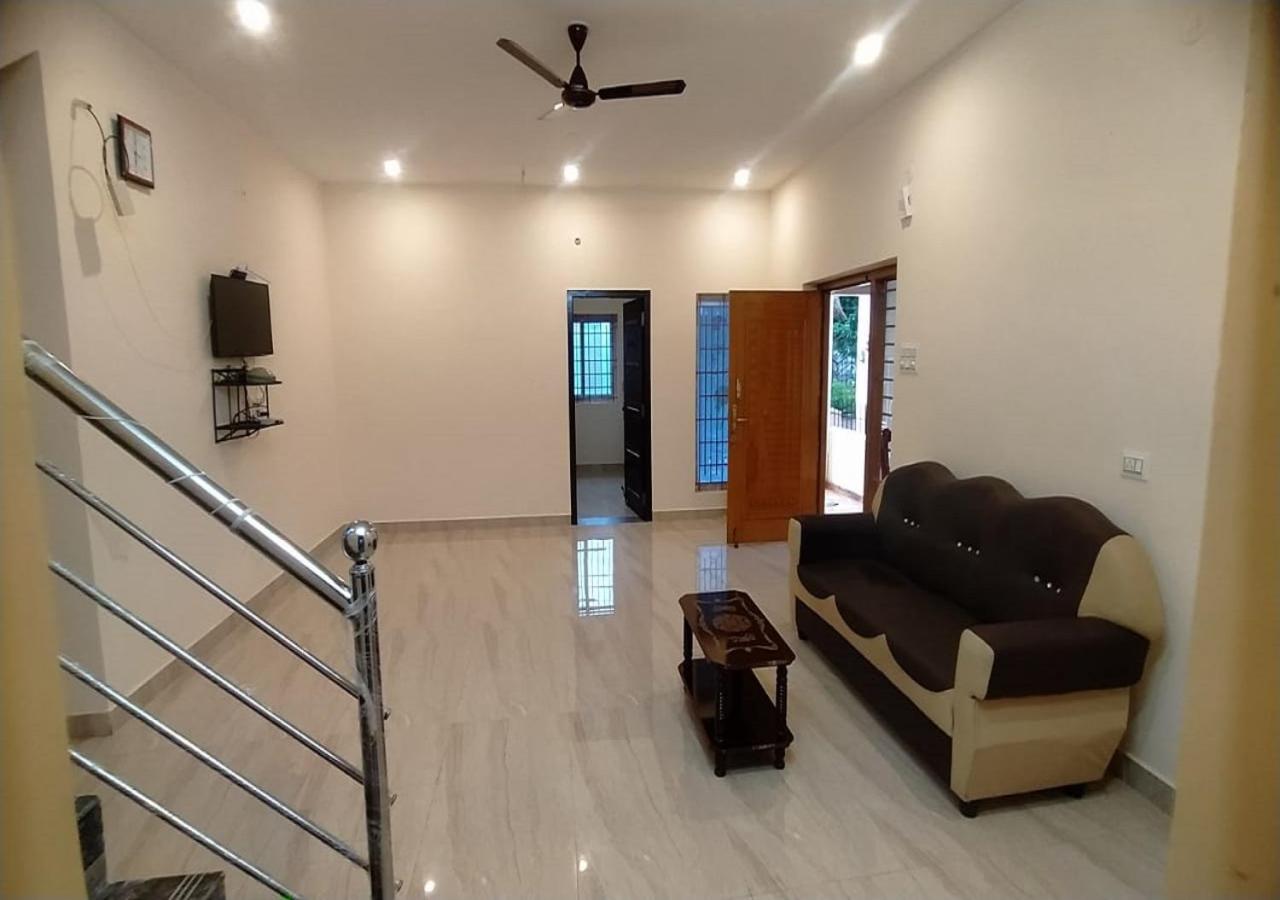 Two-Bedroom Villa - Photo 10