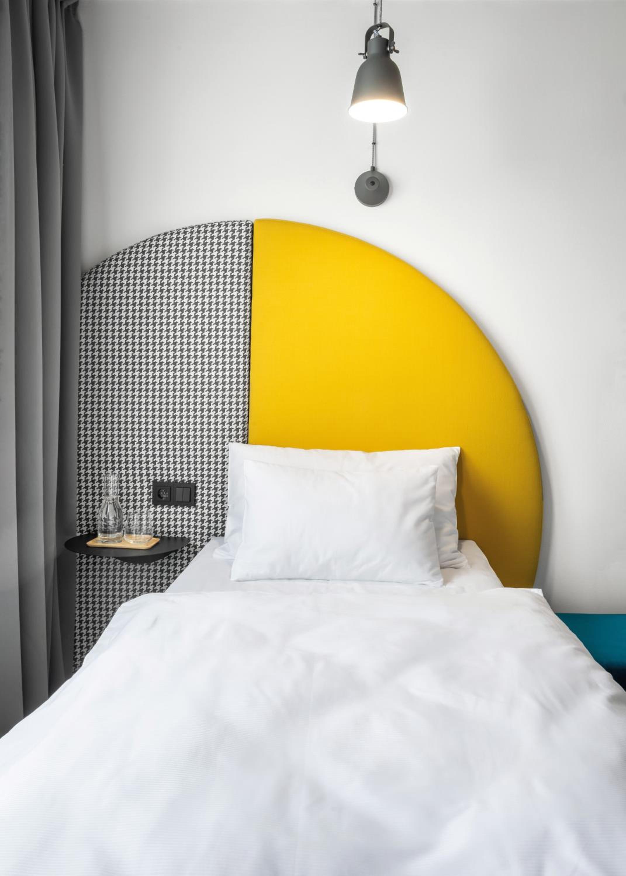 Deluxe Twin Room - Photo 3