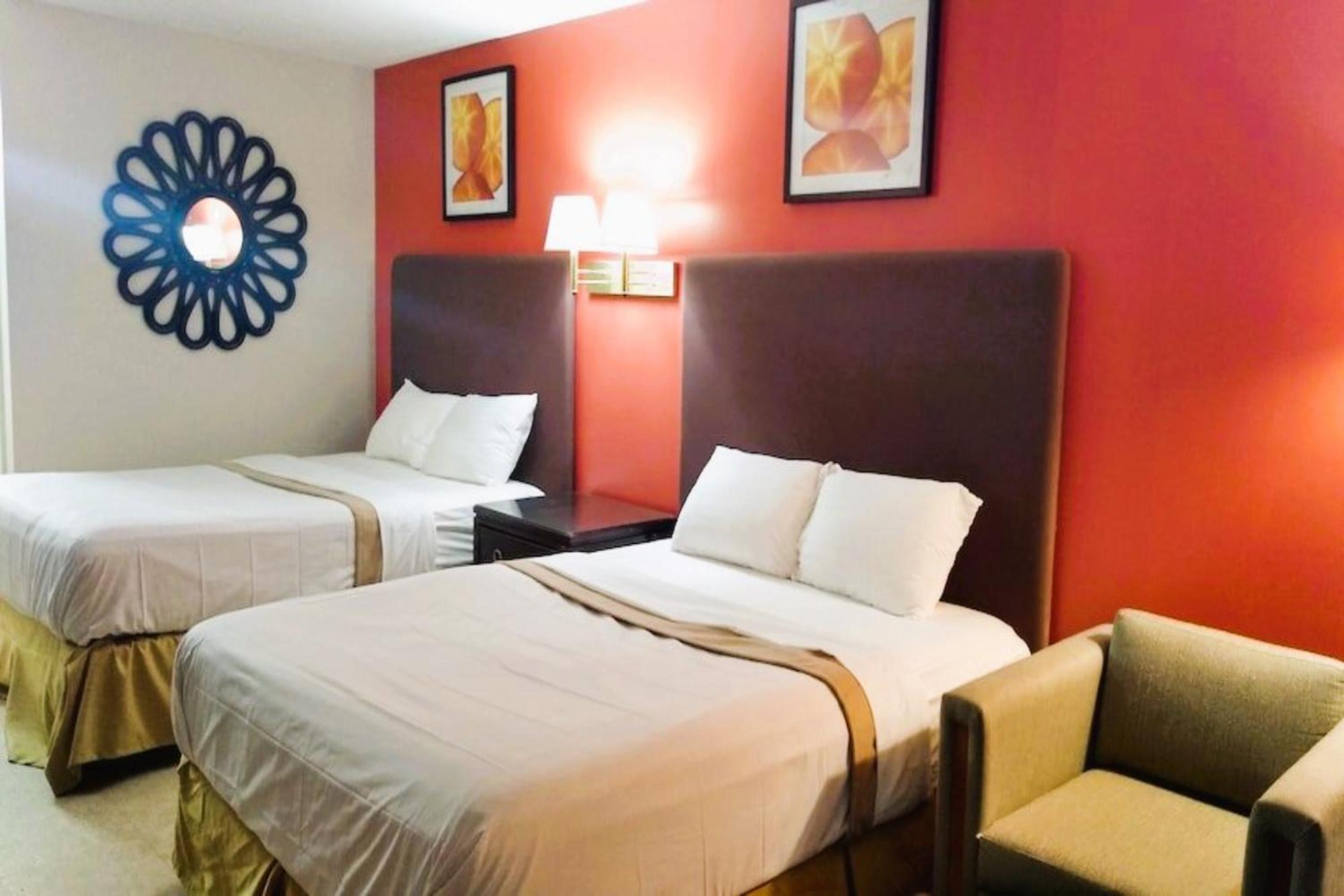 2 Full Beds Non-Smoking	 photo 1